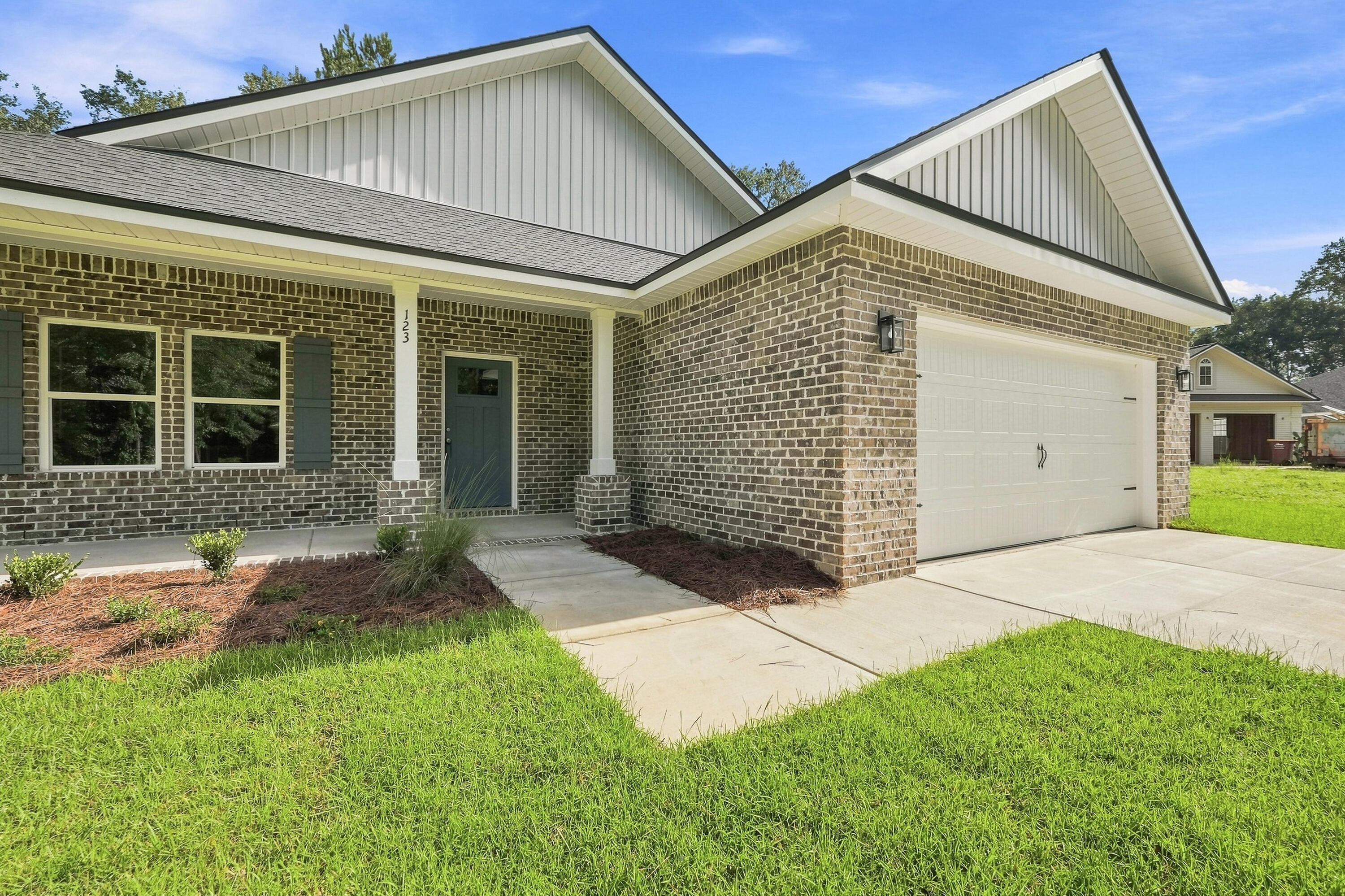 FOXWOOD ESTATES 1 - Residential