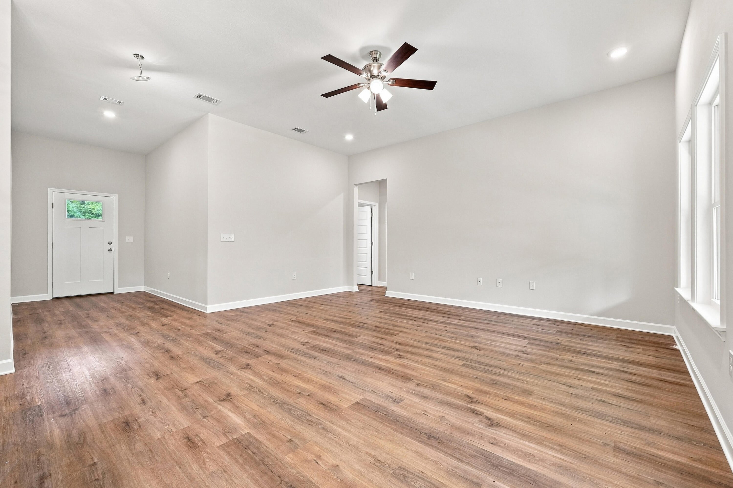 FOXWOOD ESTATES 1 - Residential