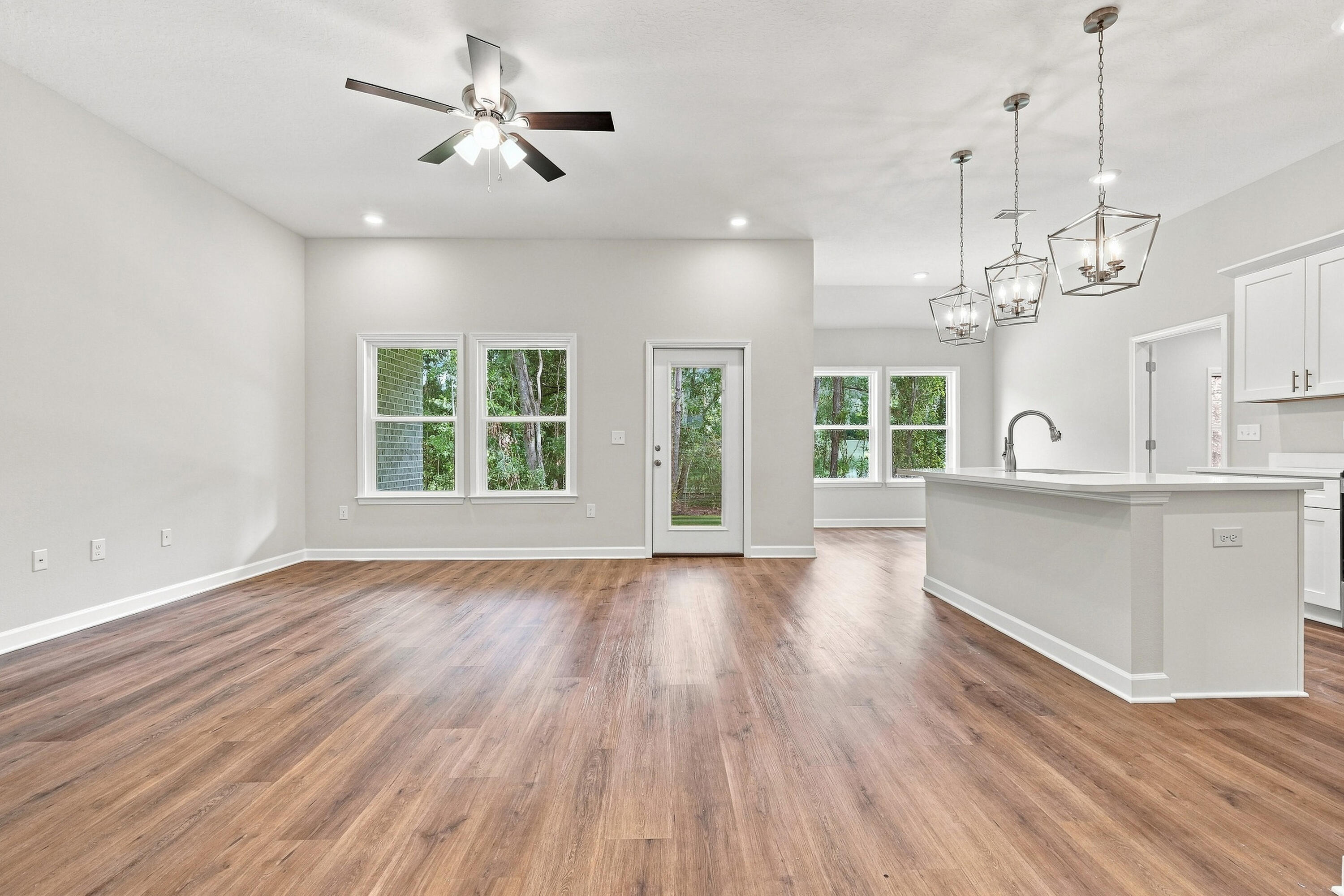 FOXWOOD ESTATES 1 - Residential