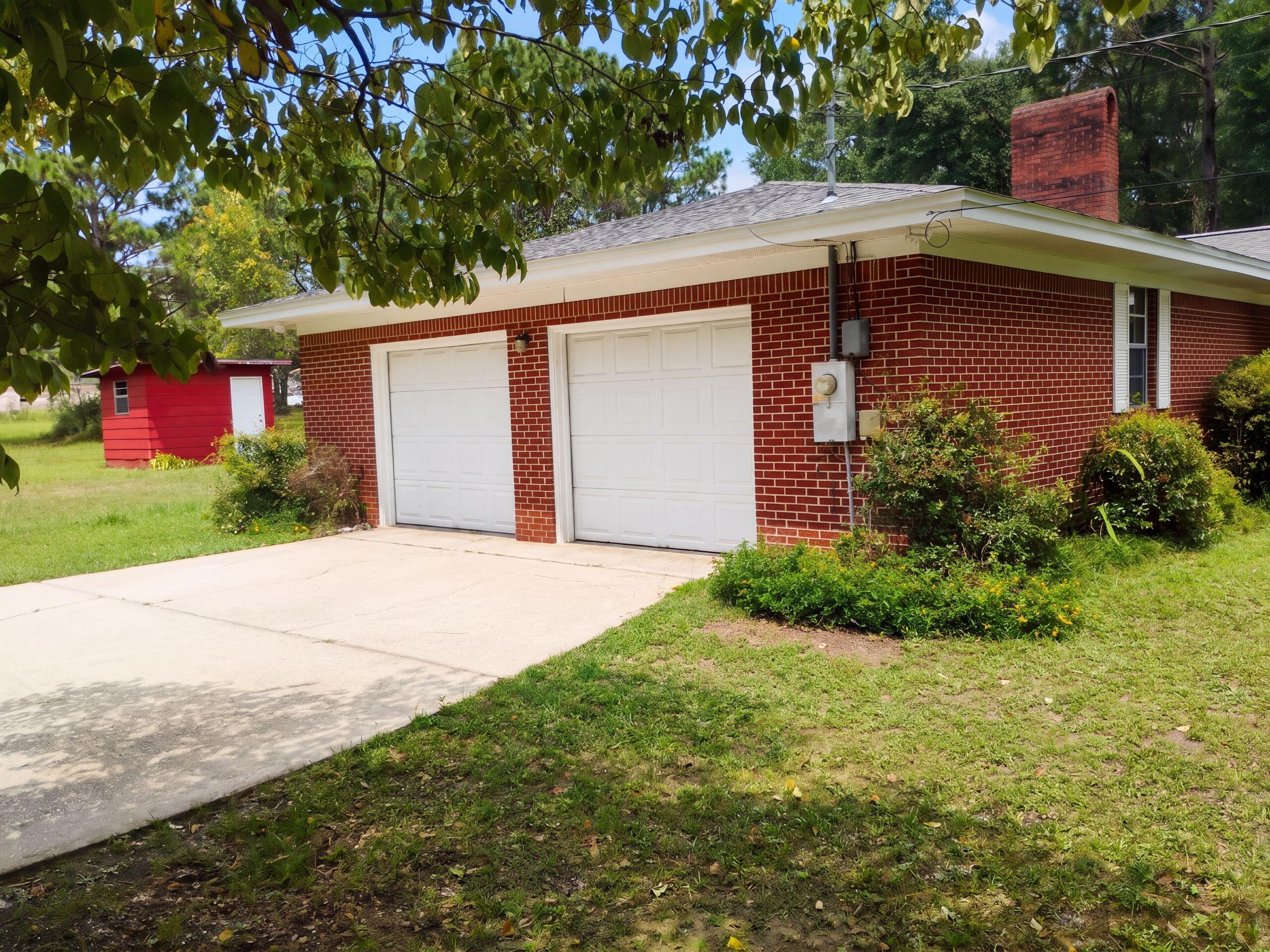 CHESSHERS 1ST ADD - Residential