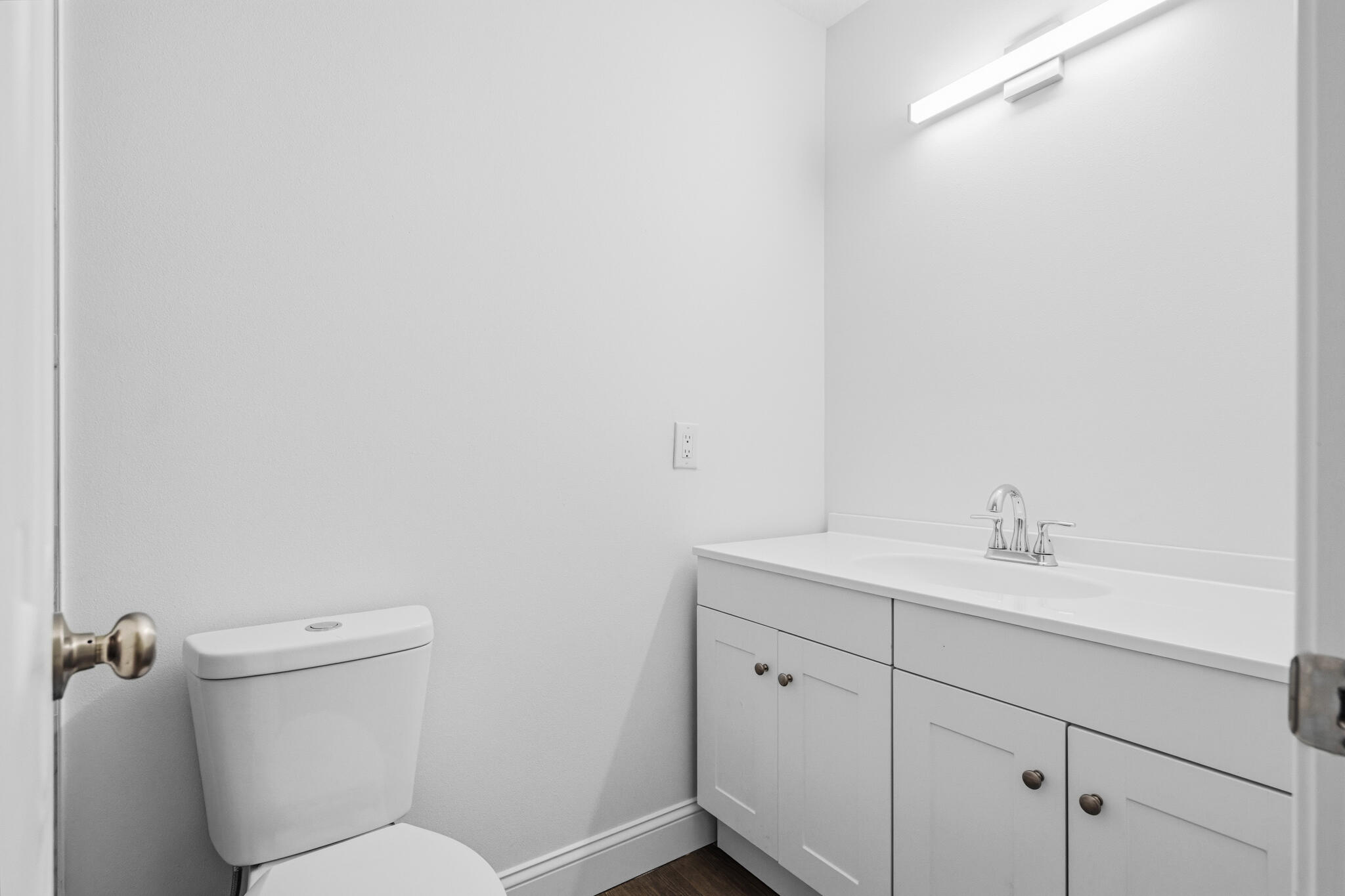 CORNER OAKS ESTATES - Residential