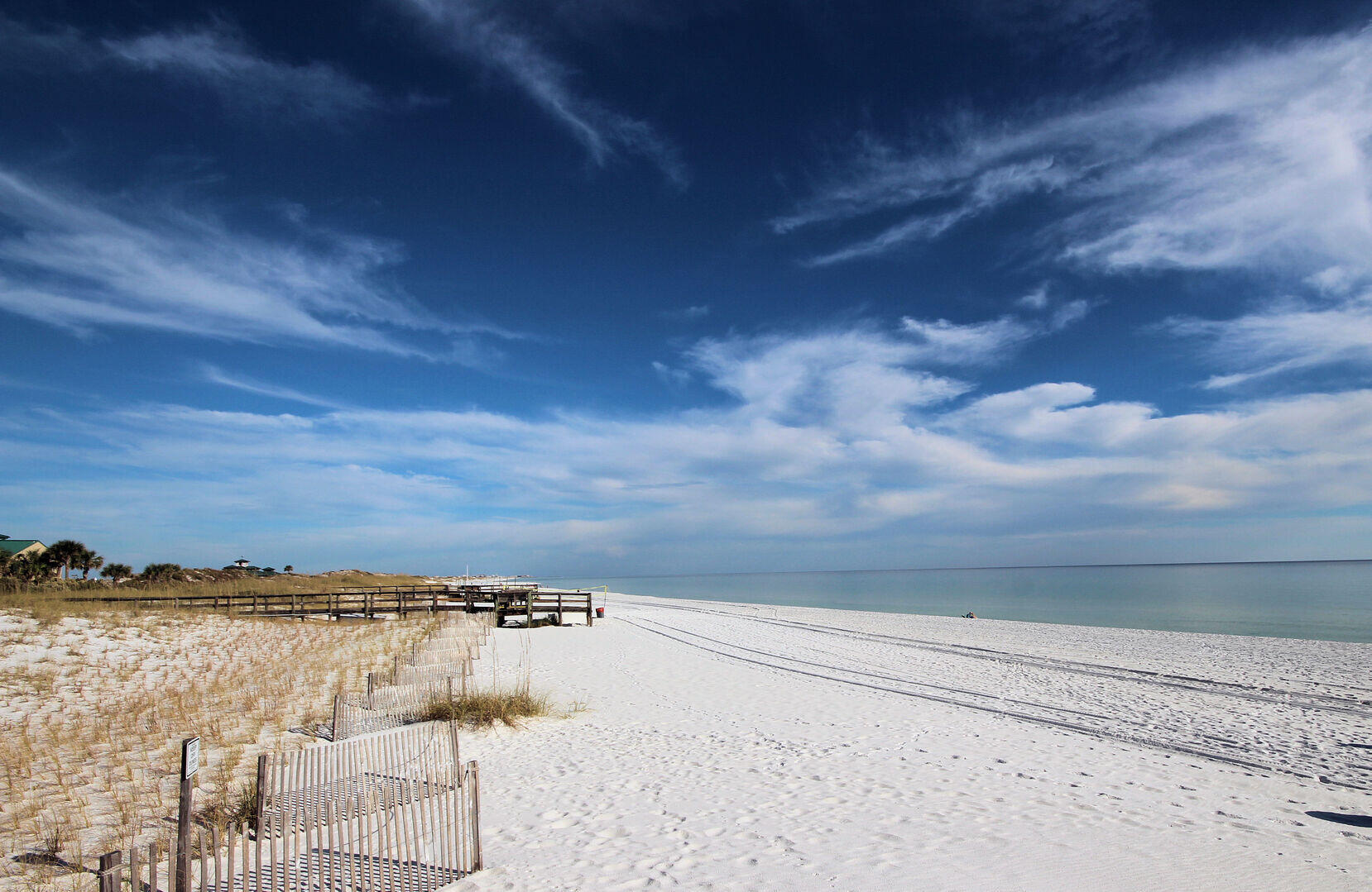 DESTIN WEST BEACH & BAY RESORT-GULFSIDE - Residential