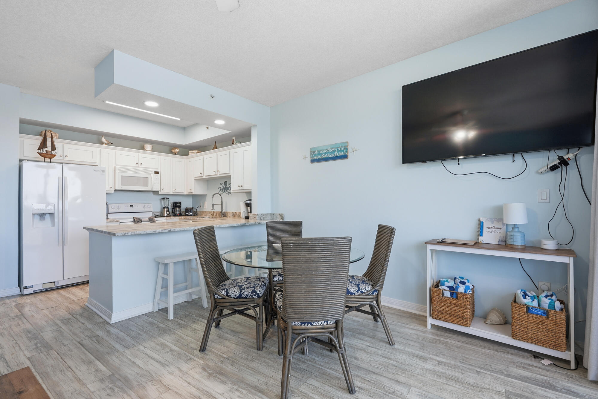 DESTIN WEST BEACH & BAY RESORT-GULFSIDE - Residential
