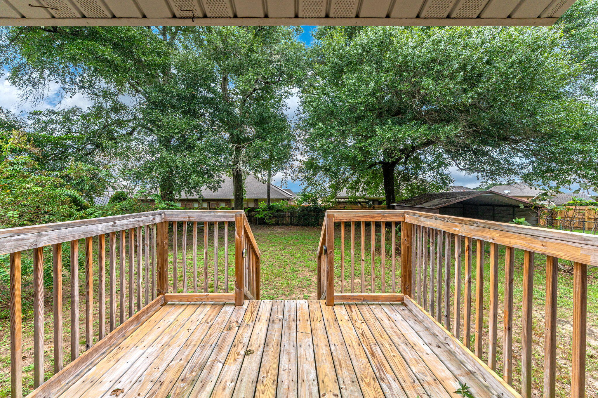 LEON HEIGHTS - Residential Lease