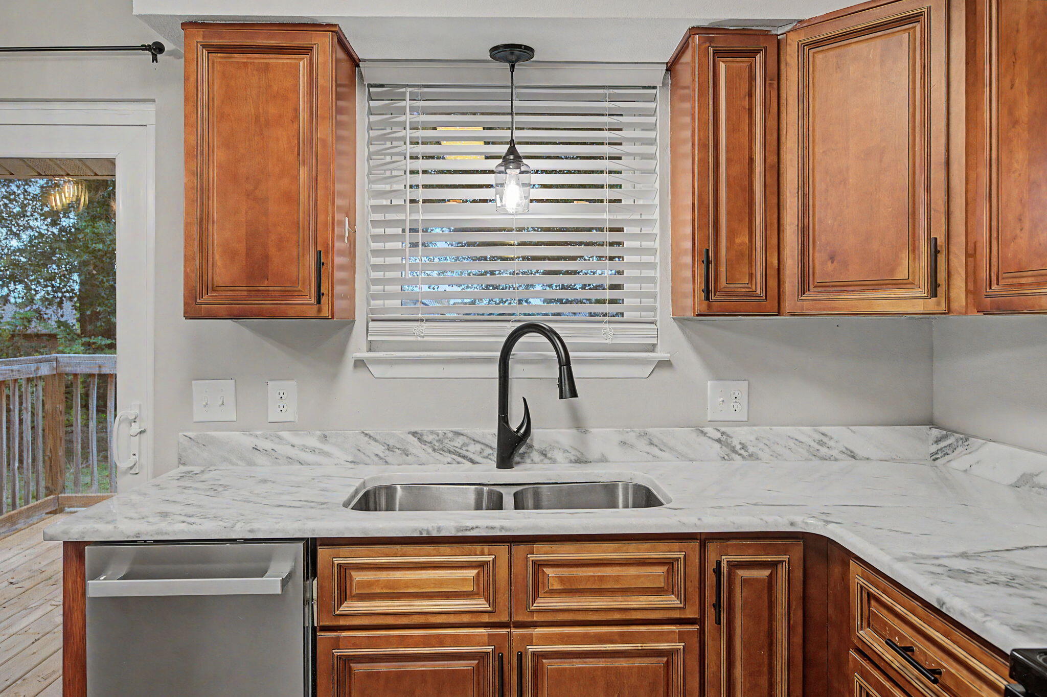 LEON HEIGHTS - Residential Lease