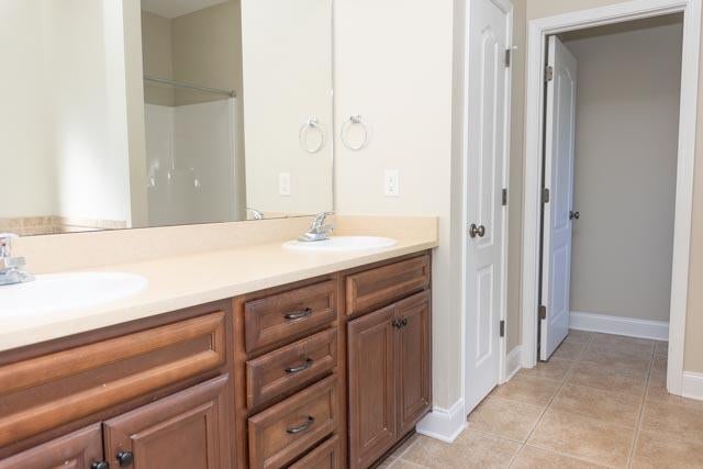 SHADOW PINES - Residential Lease