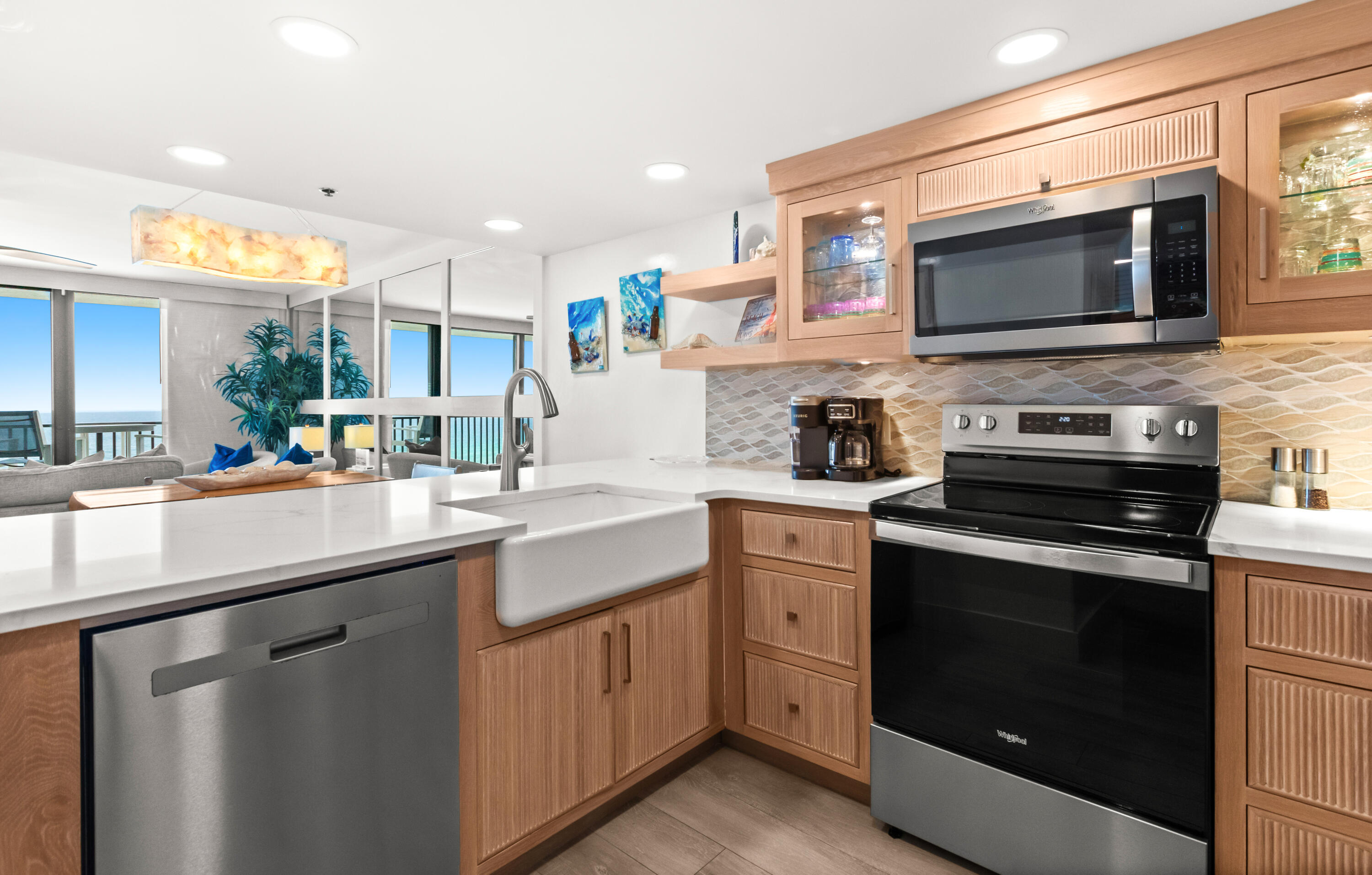 ONE SEAGROVE PLACE CONDOMINIUM - Residential