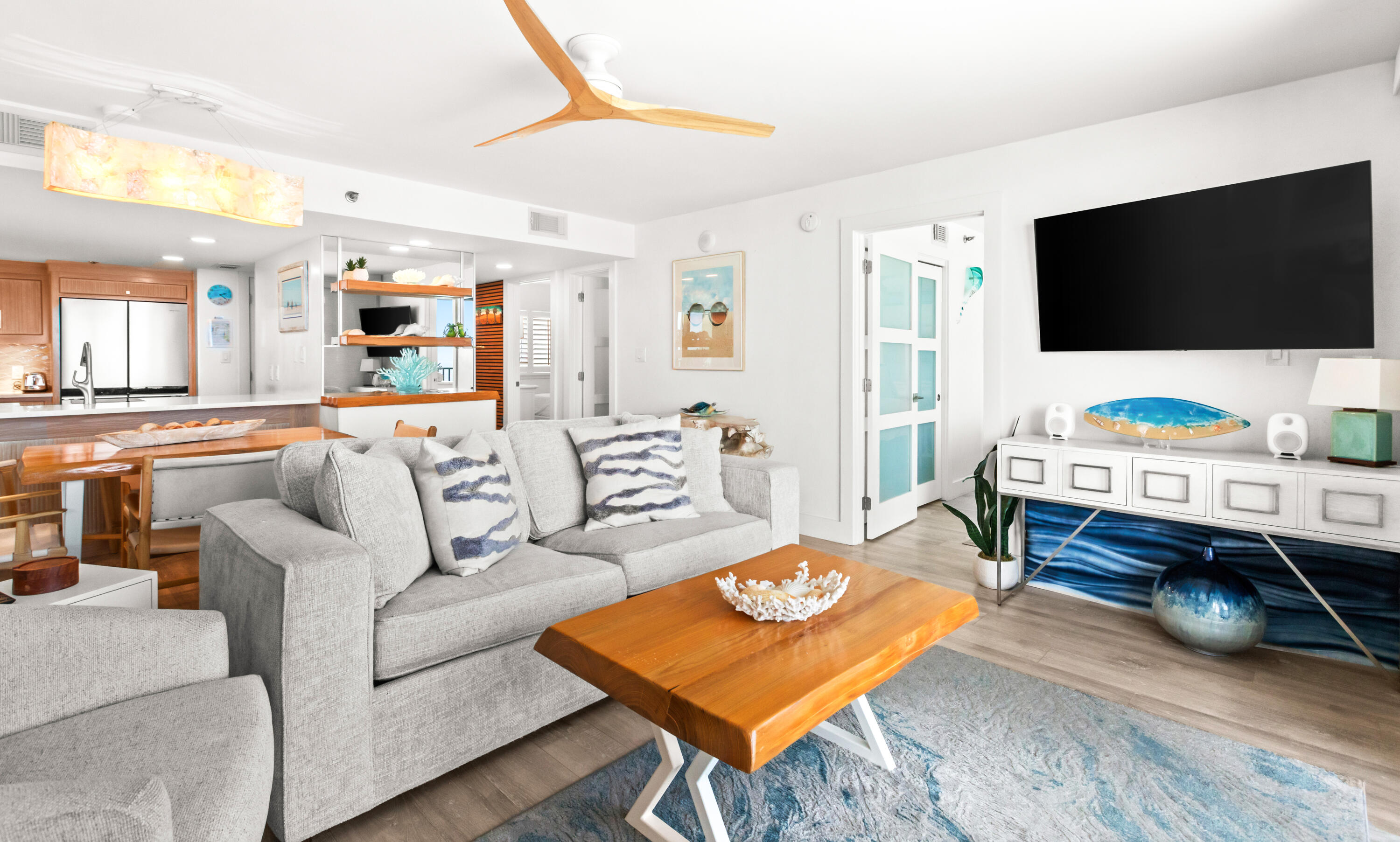 ONE SEAGROVE PLACE CONDOMINIUM - Residential