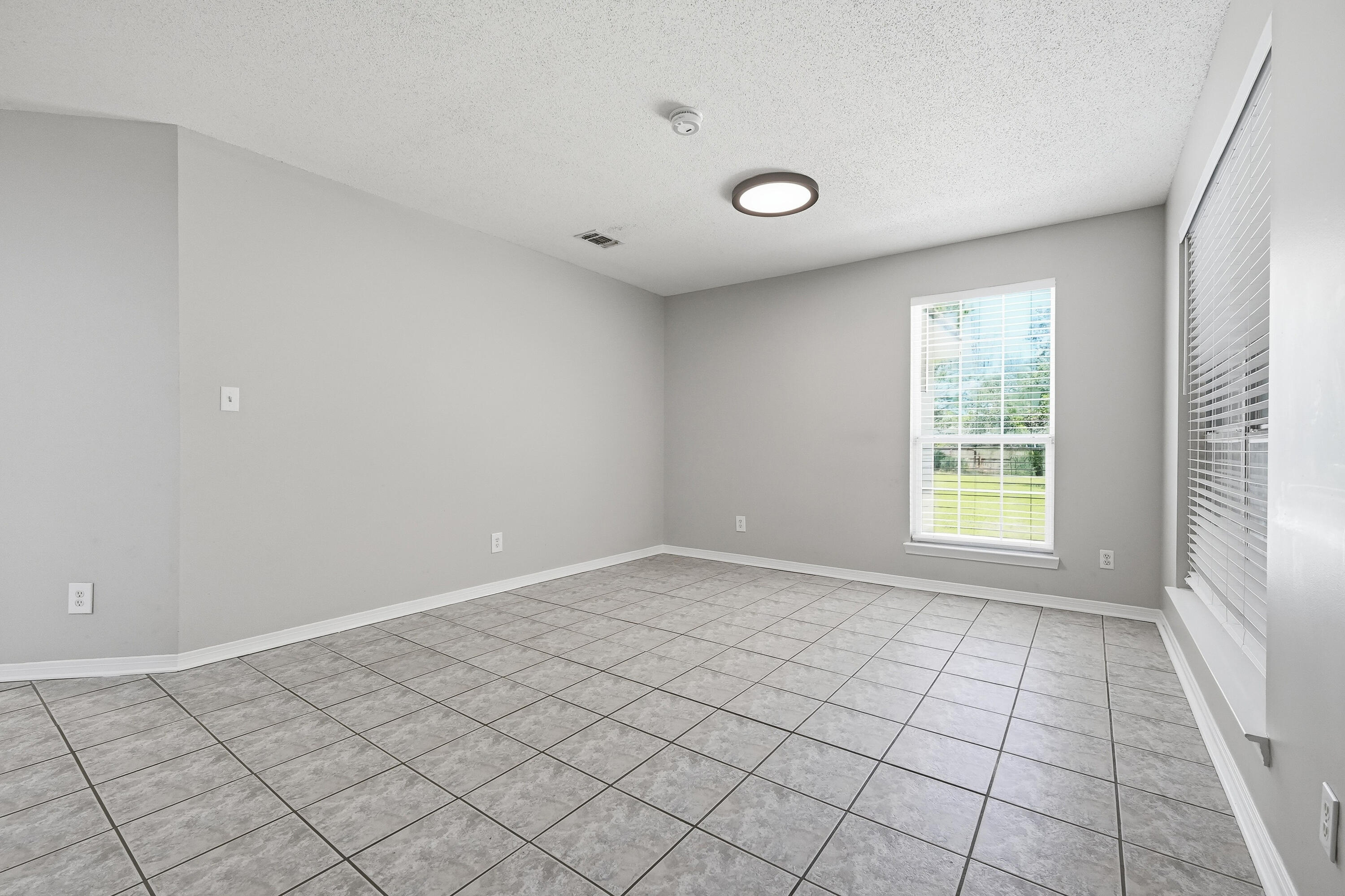 CEDAR BEACH - Residential Lease