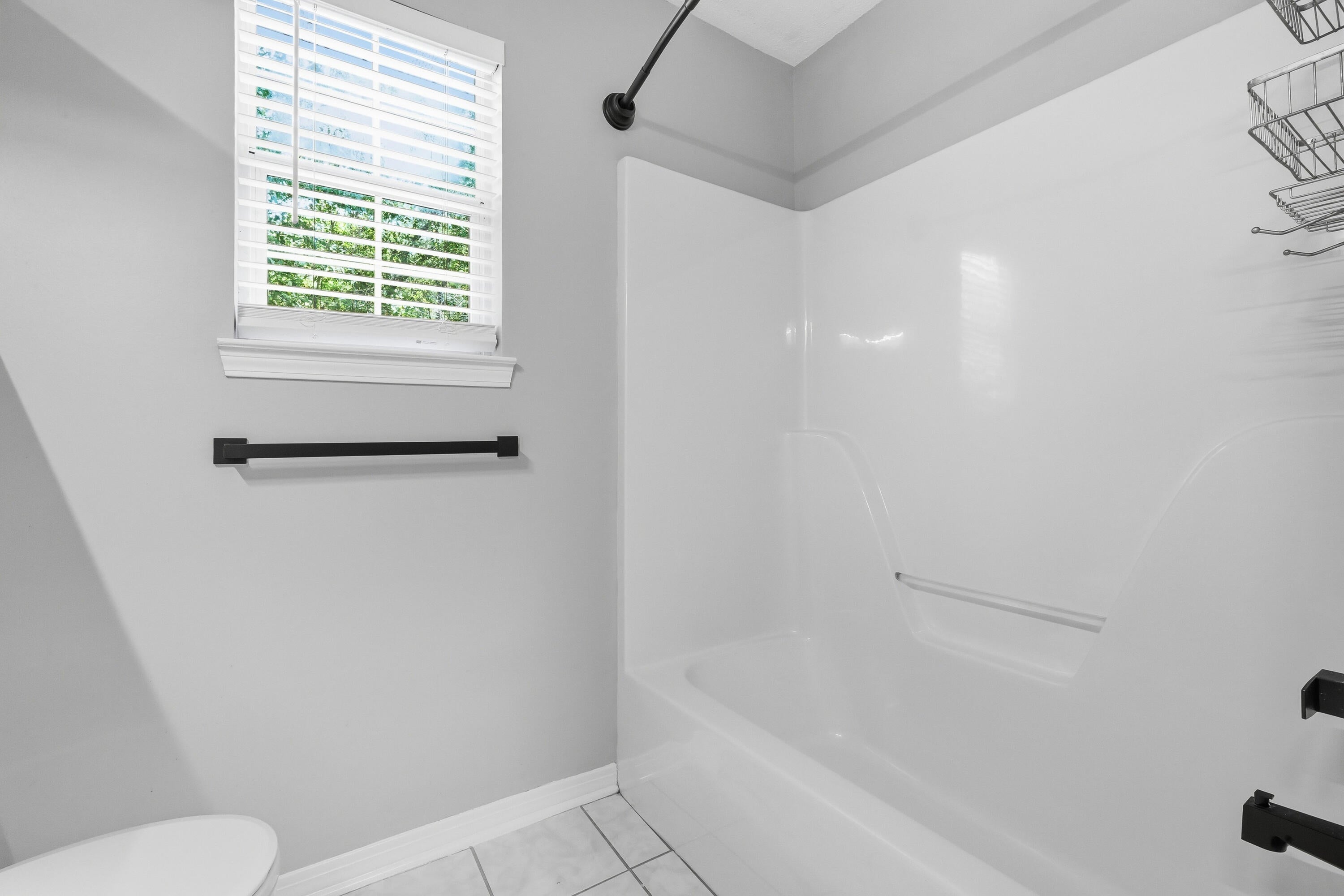 CEDAR BEACH - Residential Lease