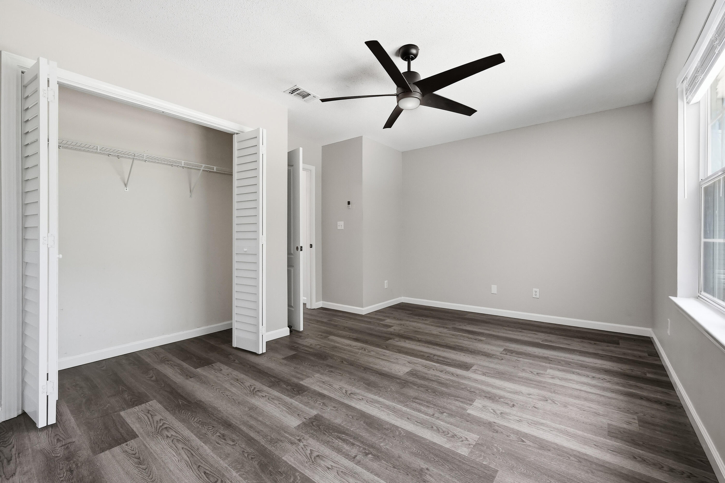 CEDAR BEACH - Residential Lease
