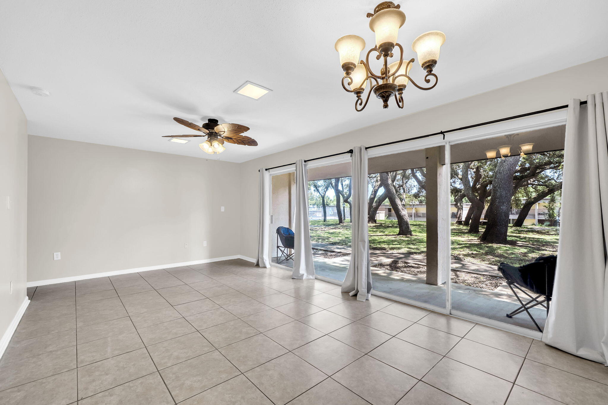 SPANISH VILLAS CONDO - Residential