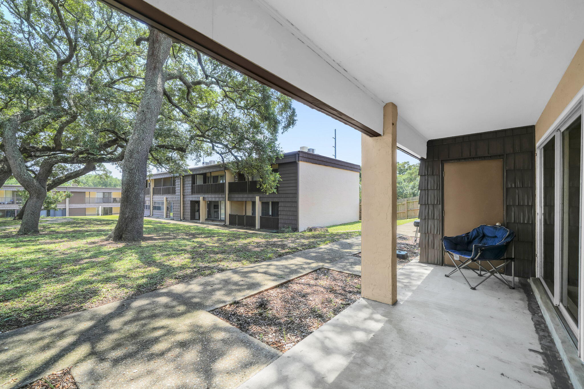 SPANISH VILLAS CONDO - Residential