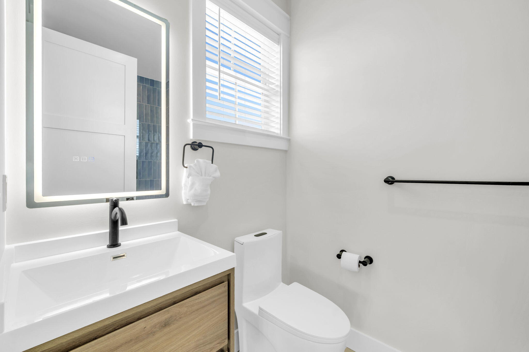 FRANGISTA BEACH 2ND ADDN - Residential
