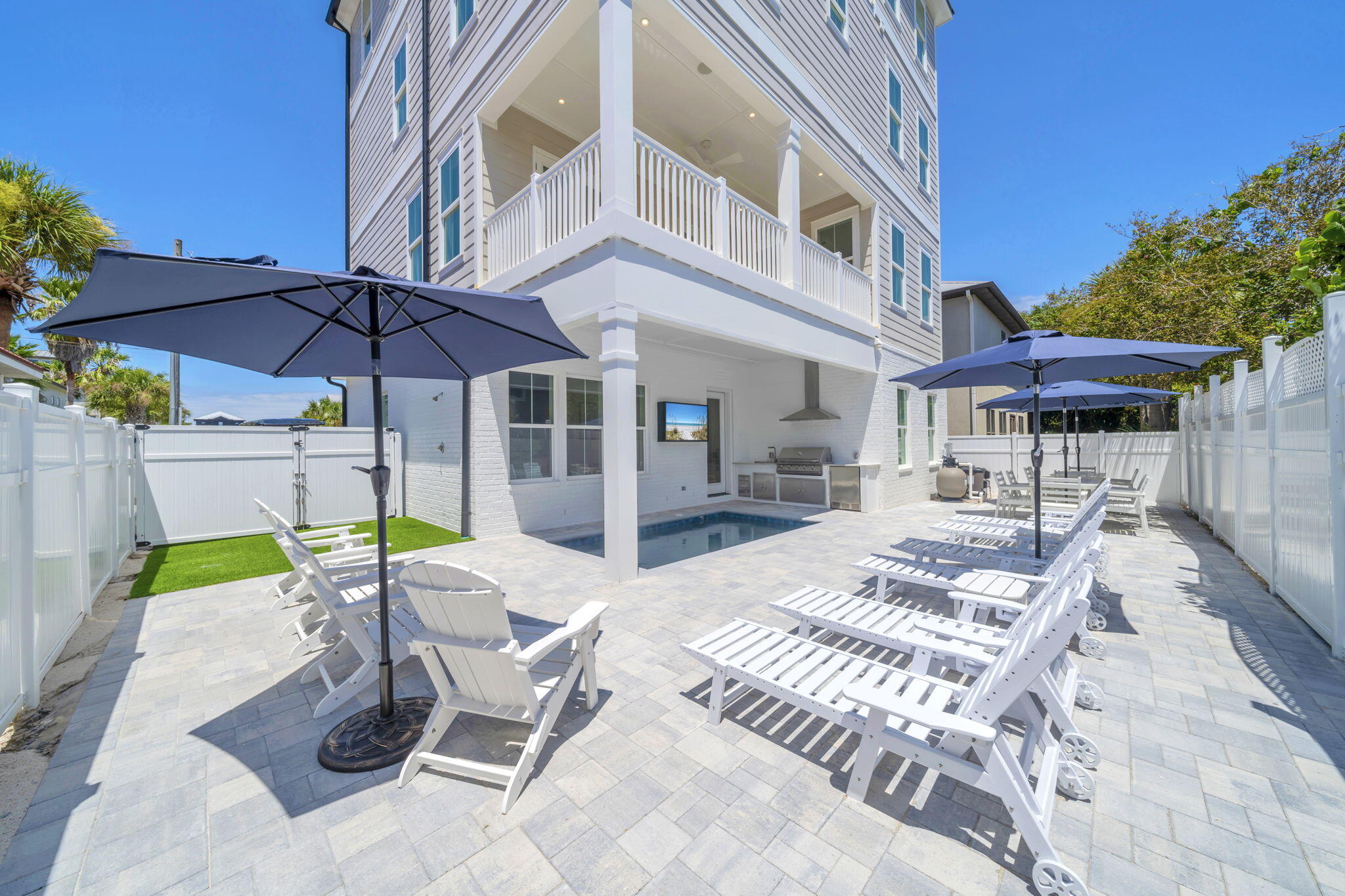 FRANGISTA BEACH 2ND ADDN - Residential