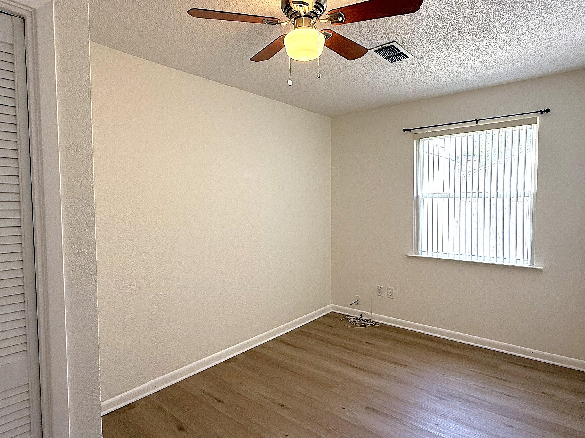 PALM ESTATES UNIT 2 - Residential Lease