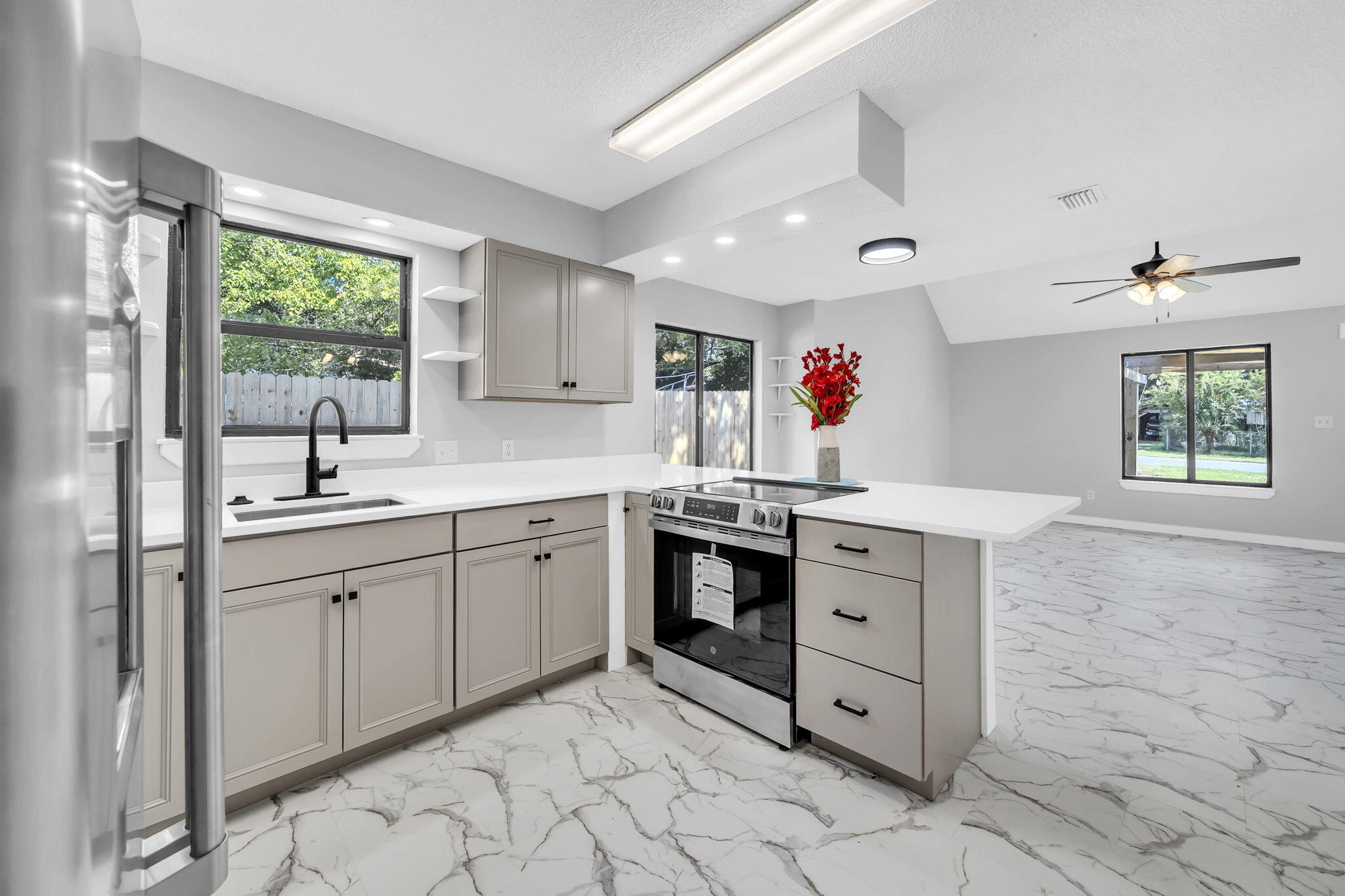 KELLYS ADDN TO DESTIN - Residential