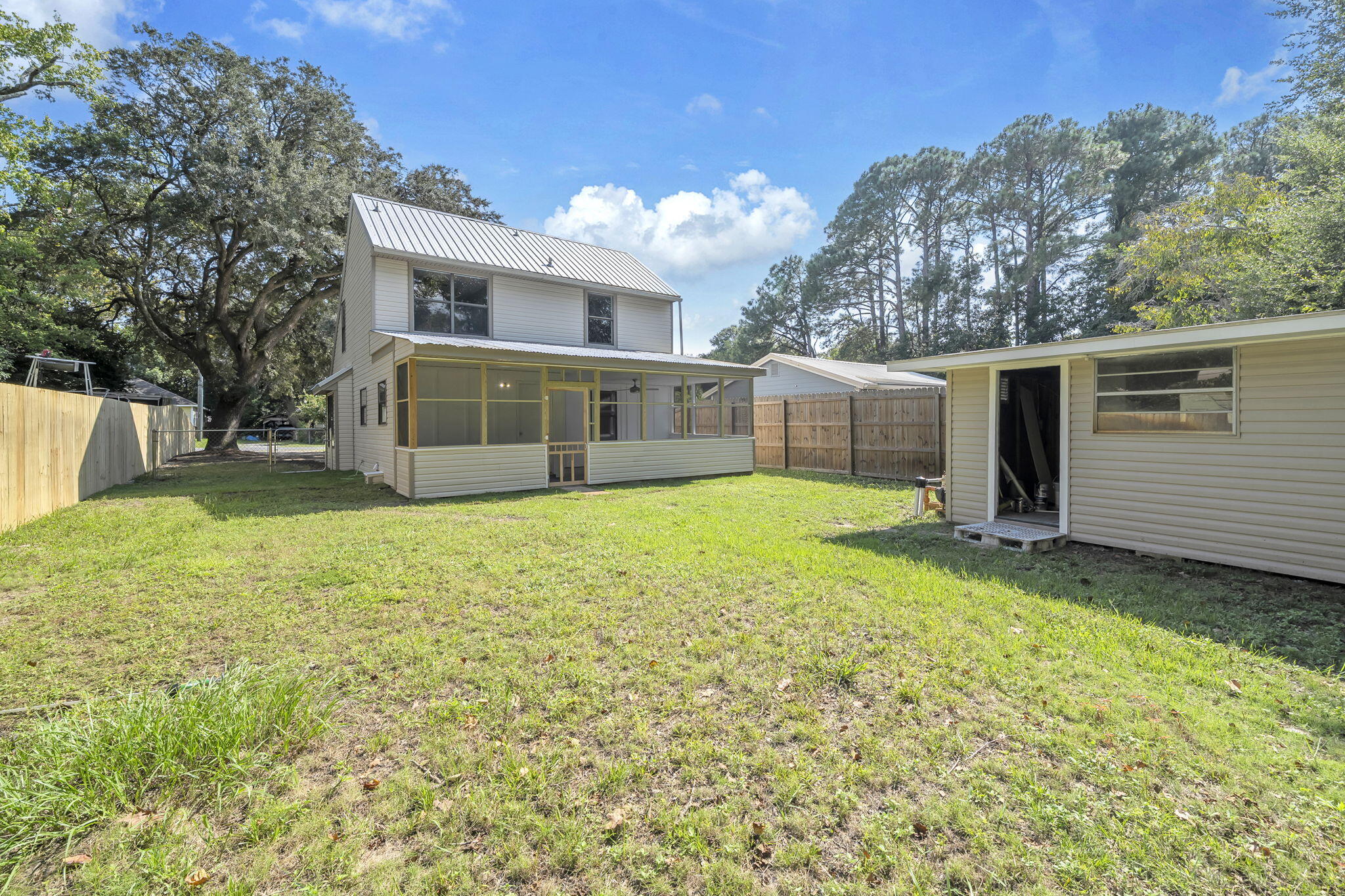 KELLYS ADDN TO DESTIN - Residential
