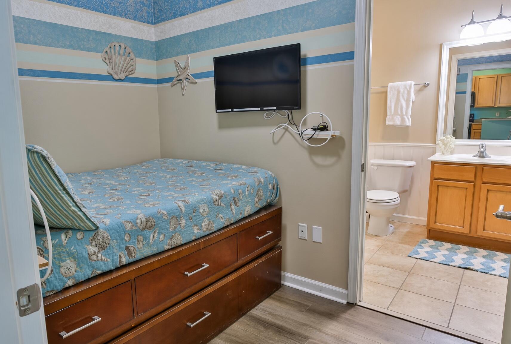 THE PALMS OF DESTIN - Residential