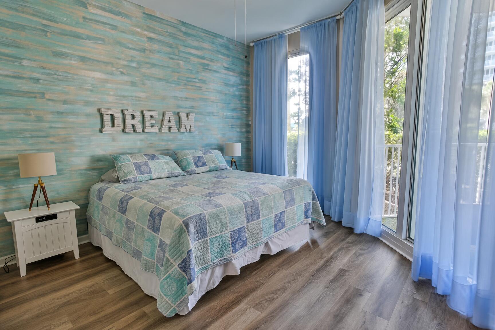 THE PALMS OF DESTIN - Residential