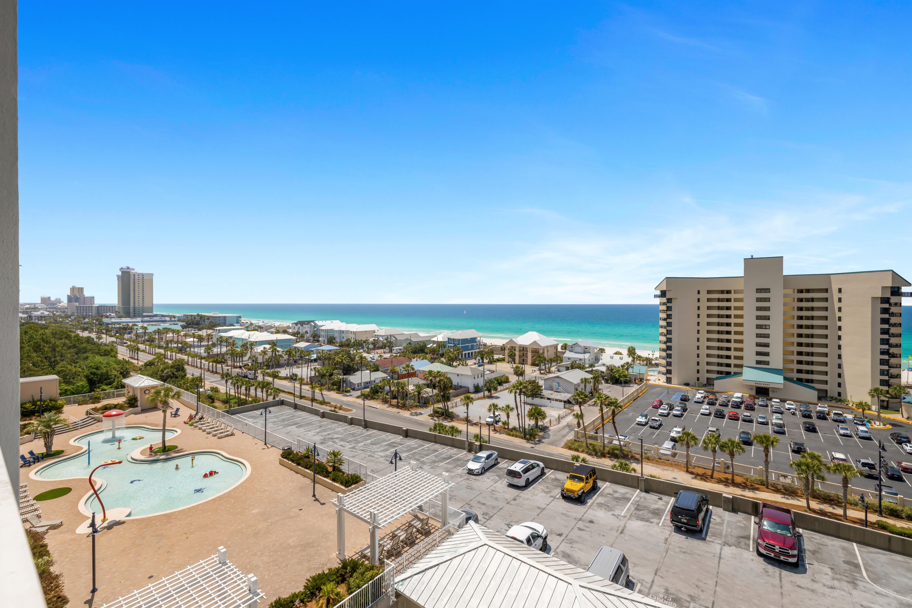LAKETOWN WHARF - Residential