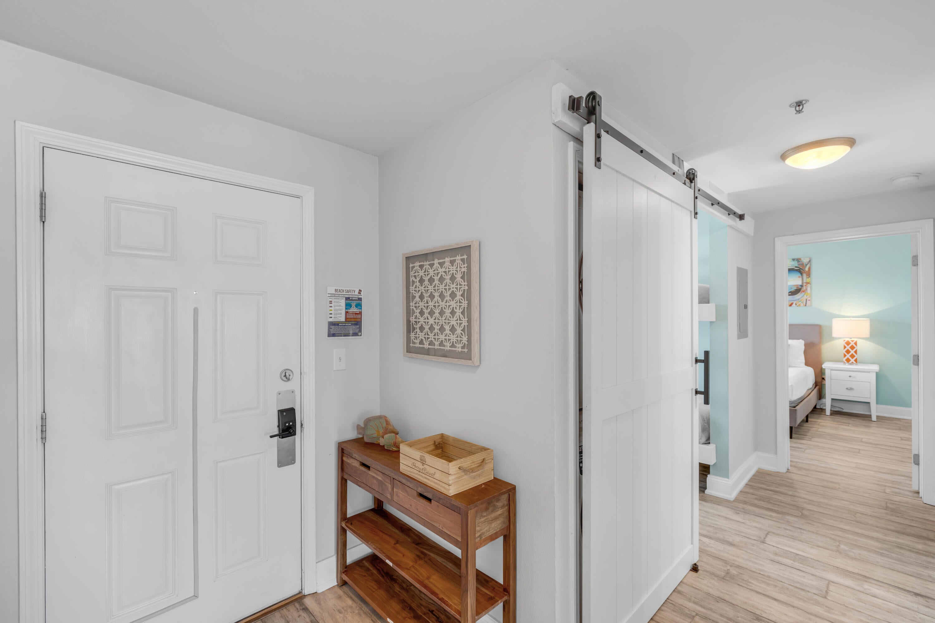 LAKETOWN WHARF - Residential