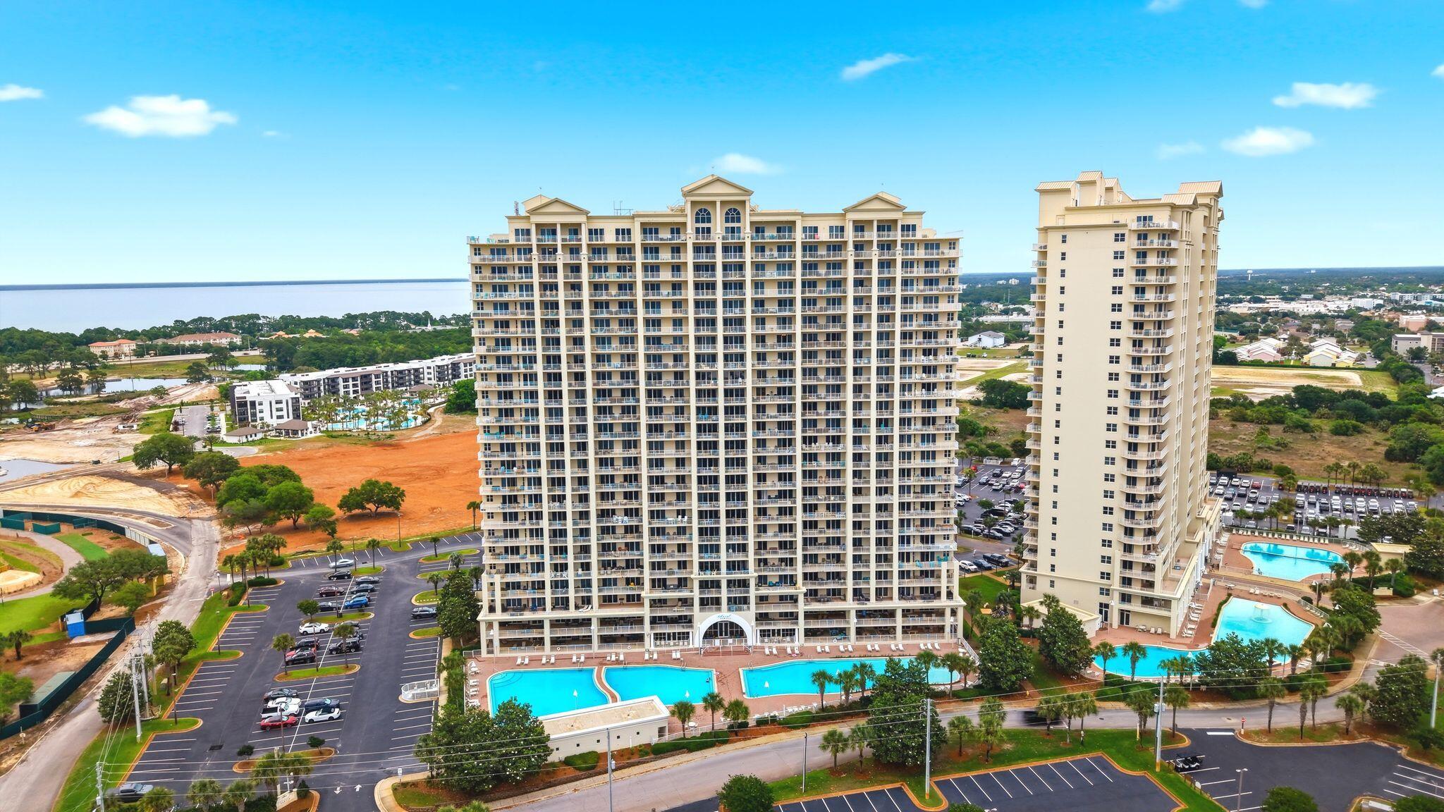 ARIEL DUNES II - Residential