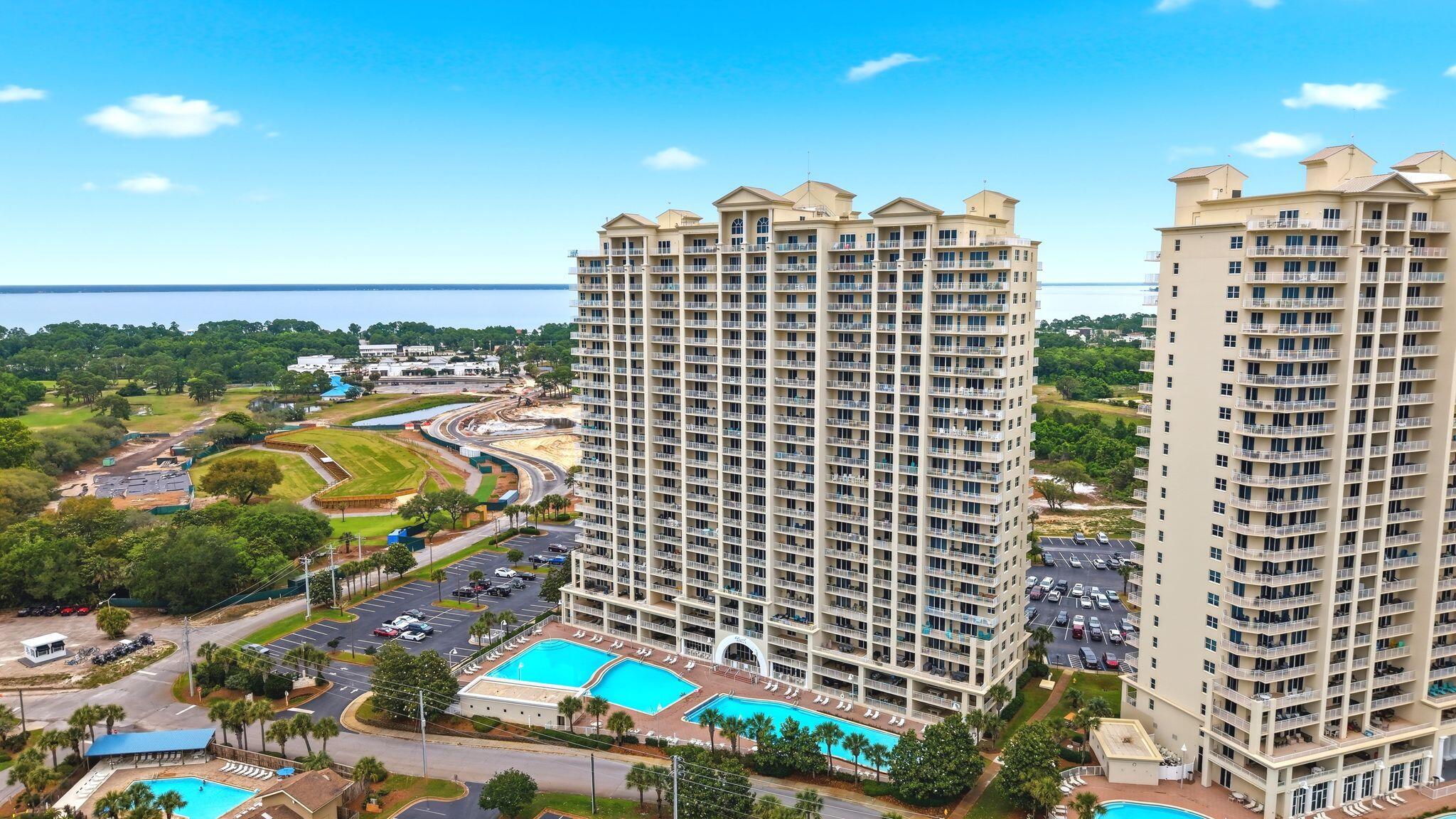 ARIEL DUNES II - Residential