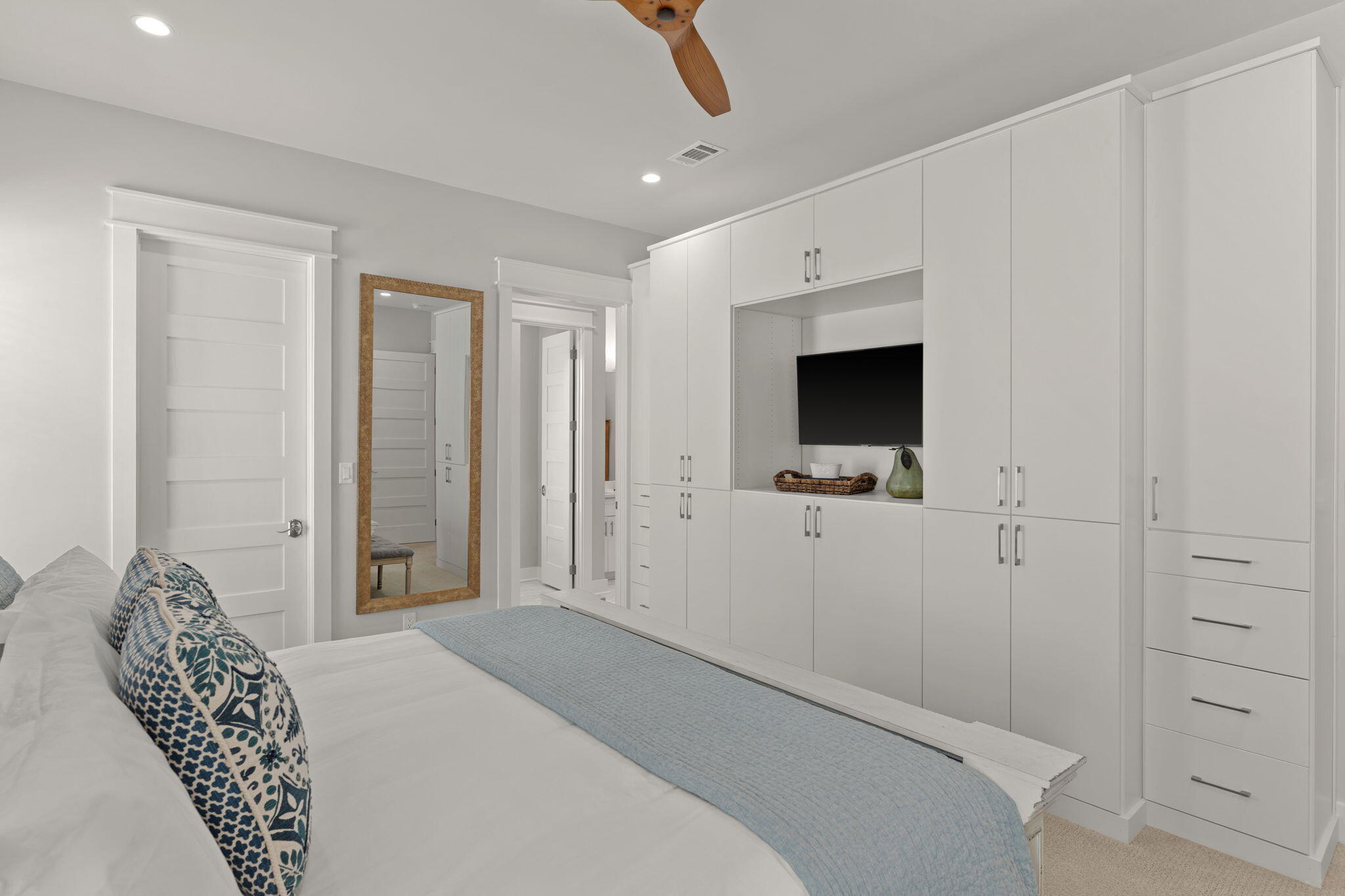 TUSCANA - Residential