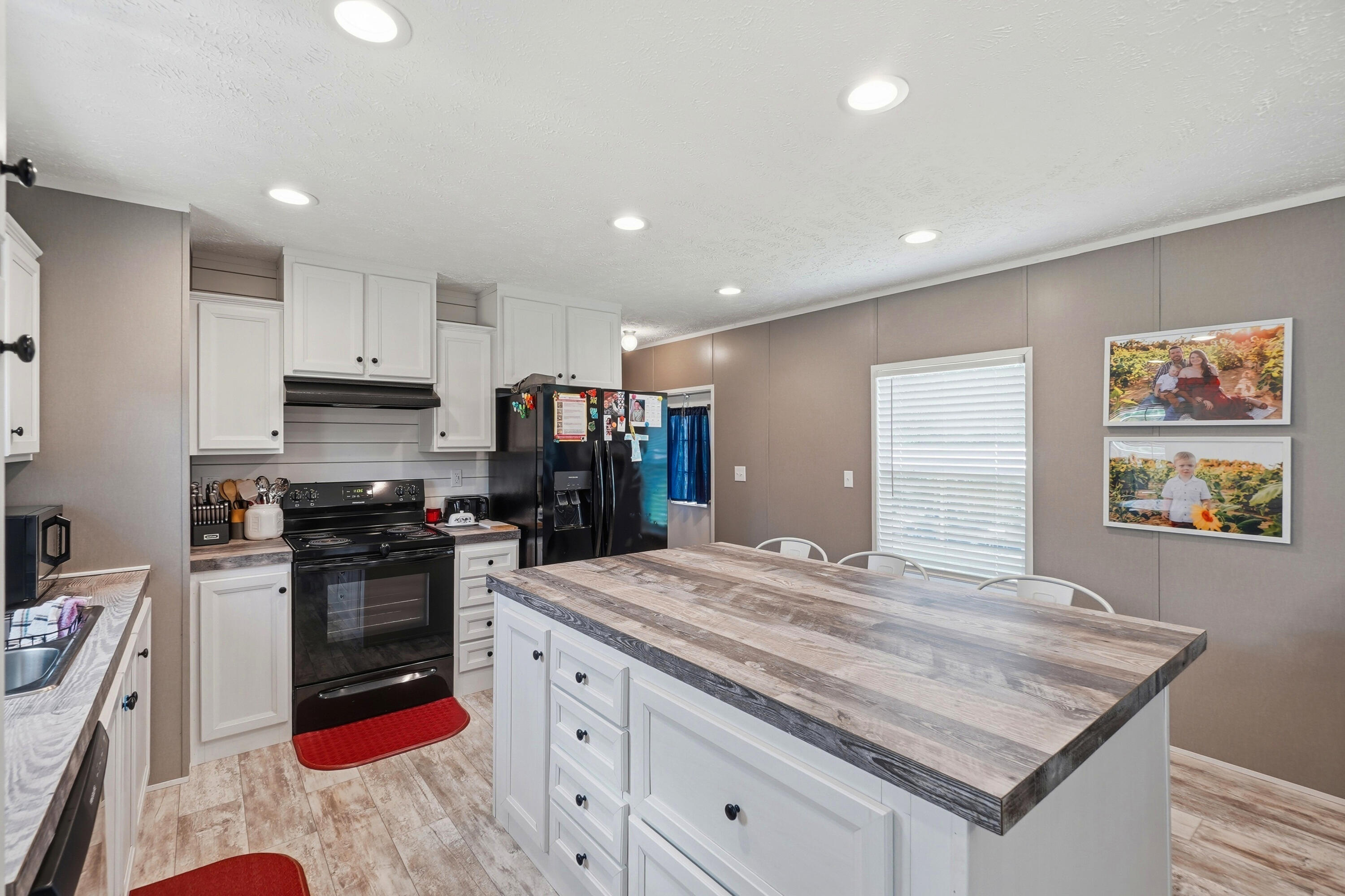 INDIAN SPRINGS - Residential