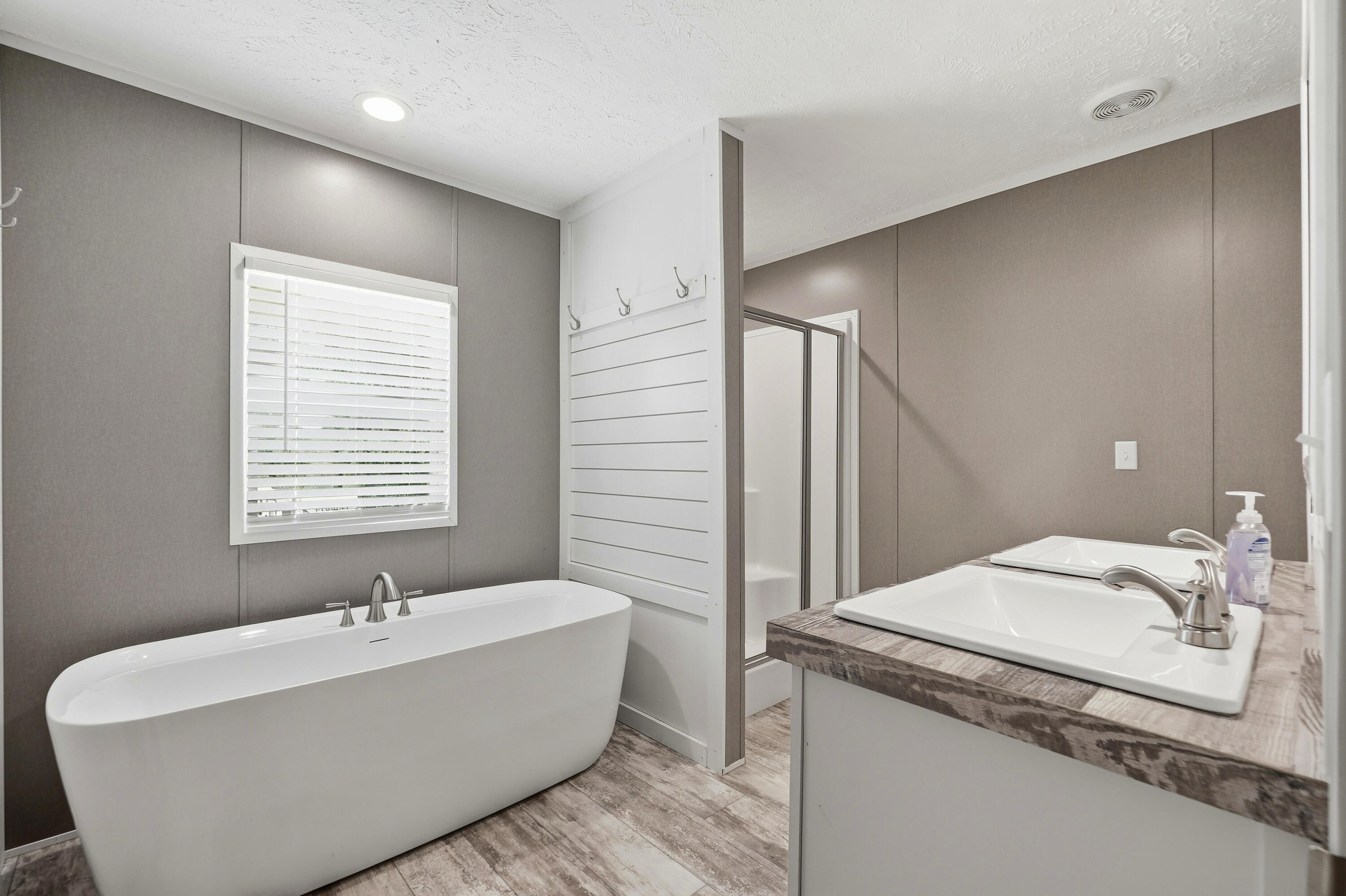 INDIAN SPRINGS - Residential