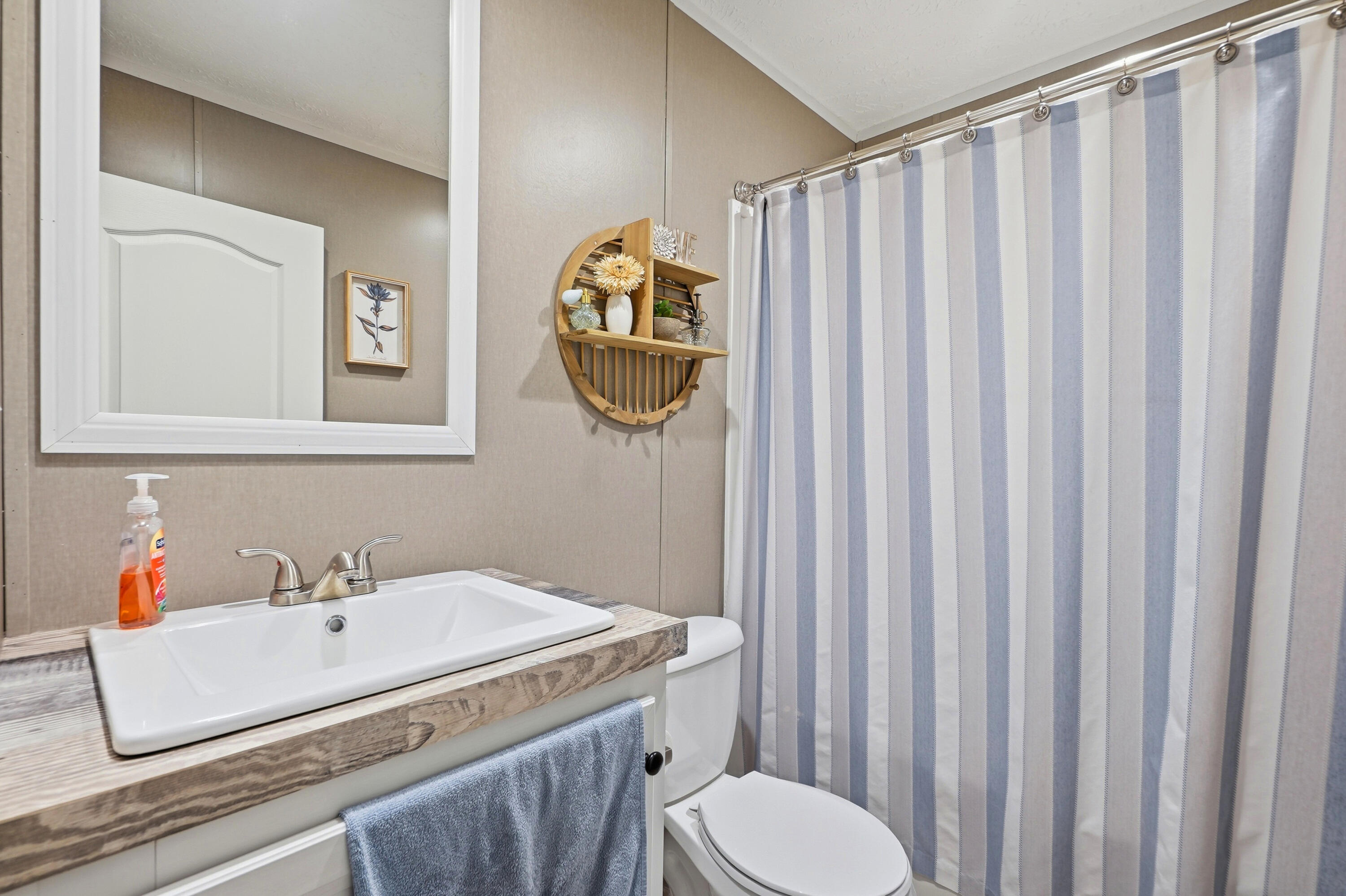 INDIAN SPRINGS - Residential
