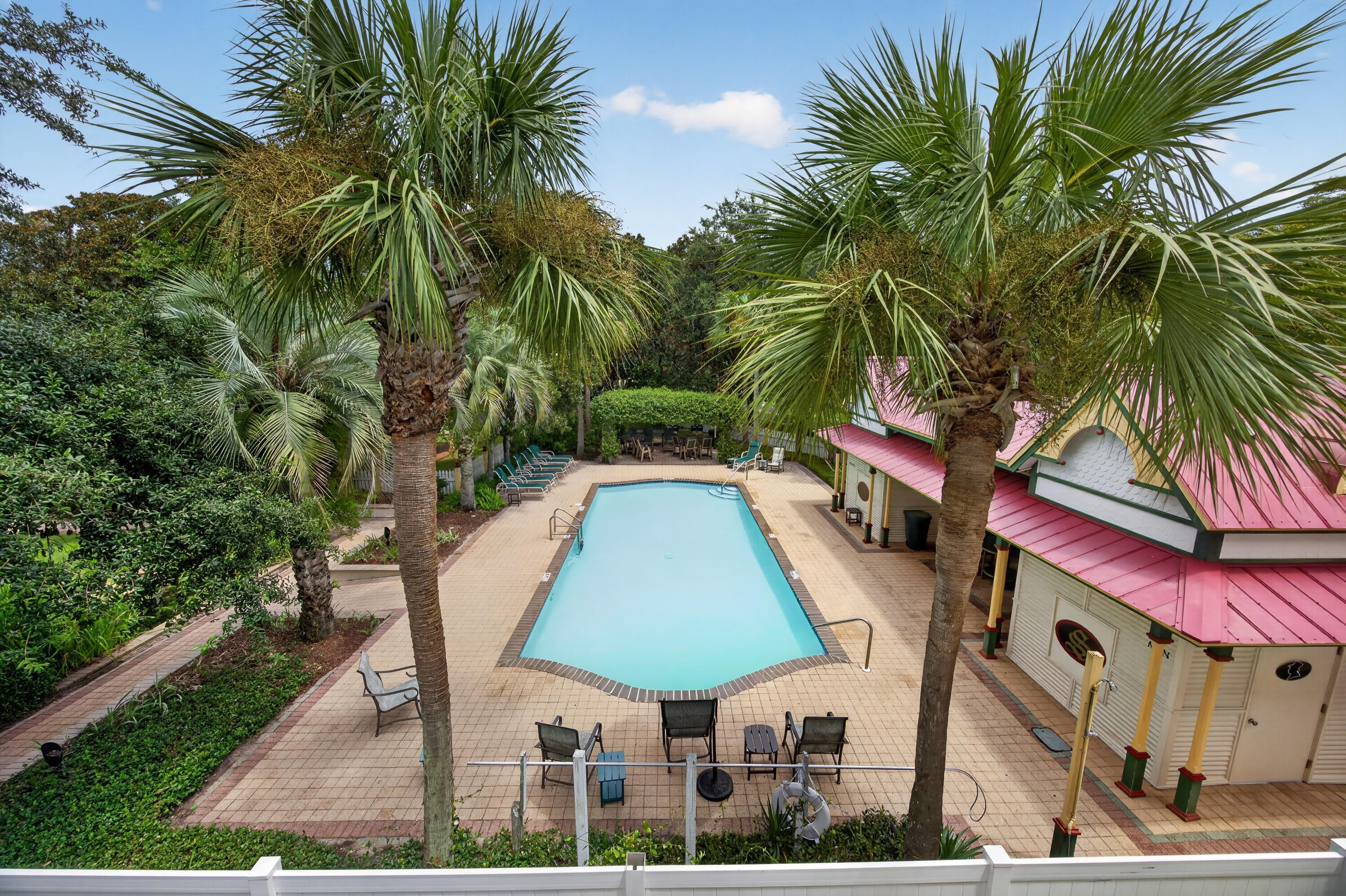 SOVEREIGN ISLE S/D - Residential