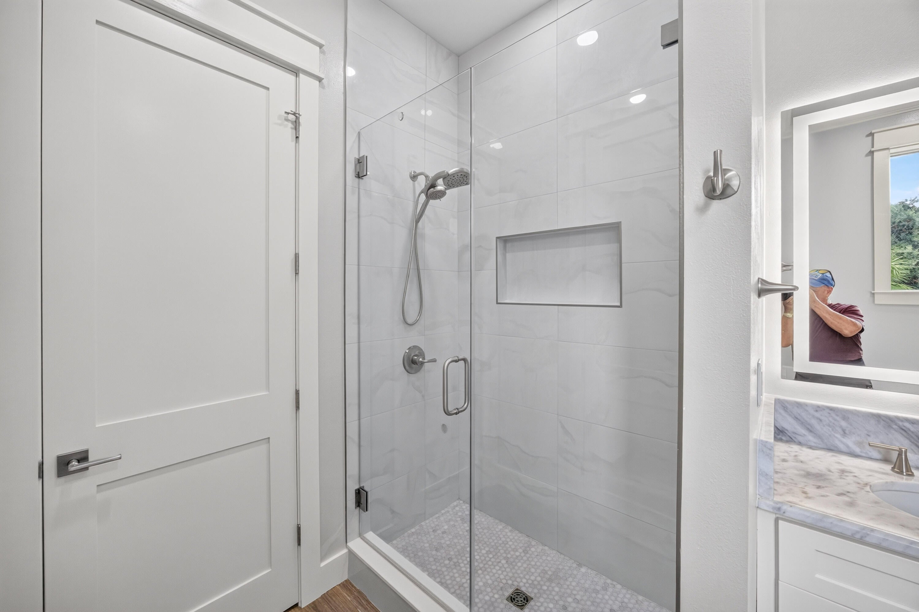 SOVEREIGN ISLE S/D - Residential