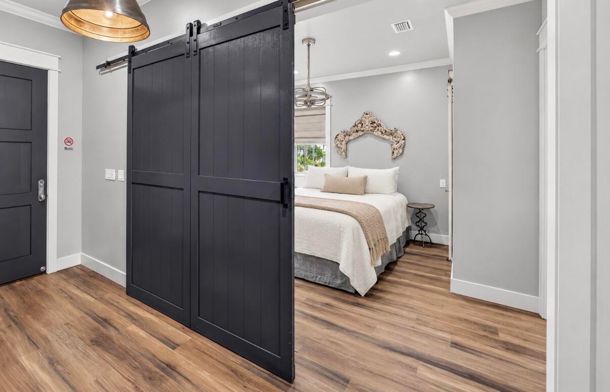 SOVEREIGN ISLE S/D - Residential