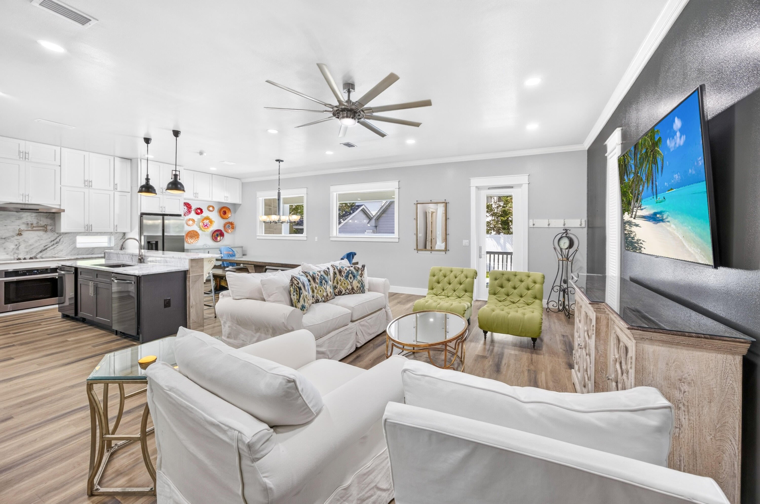 SOVEREIGN ISLE S/D - Residential