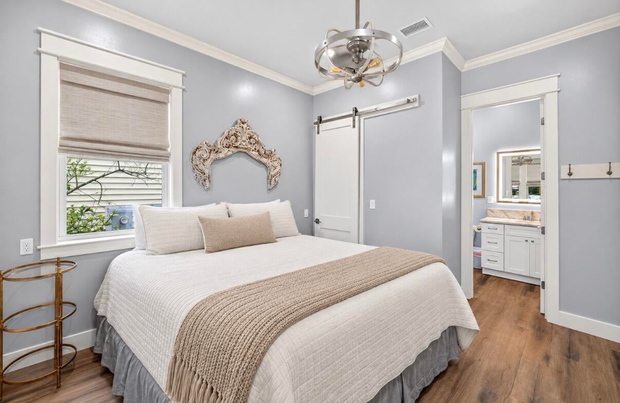 SOVEREIGN ISLE S/D - Residential