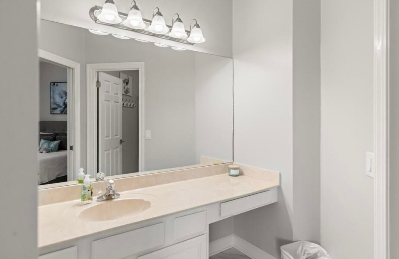 EMERALD BAY PH 1-B - Residential