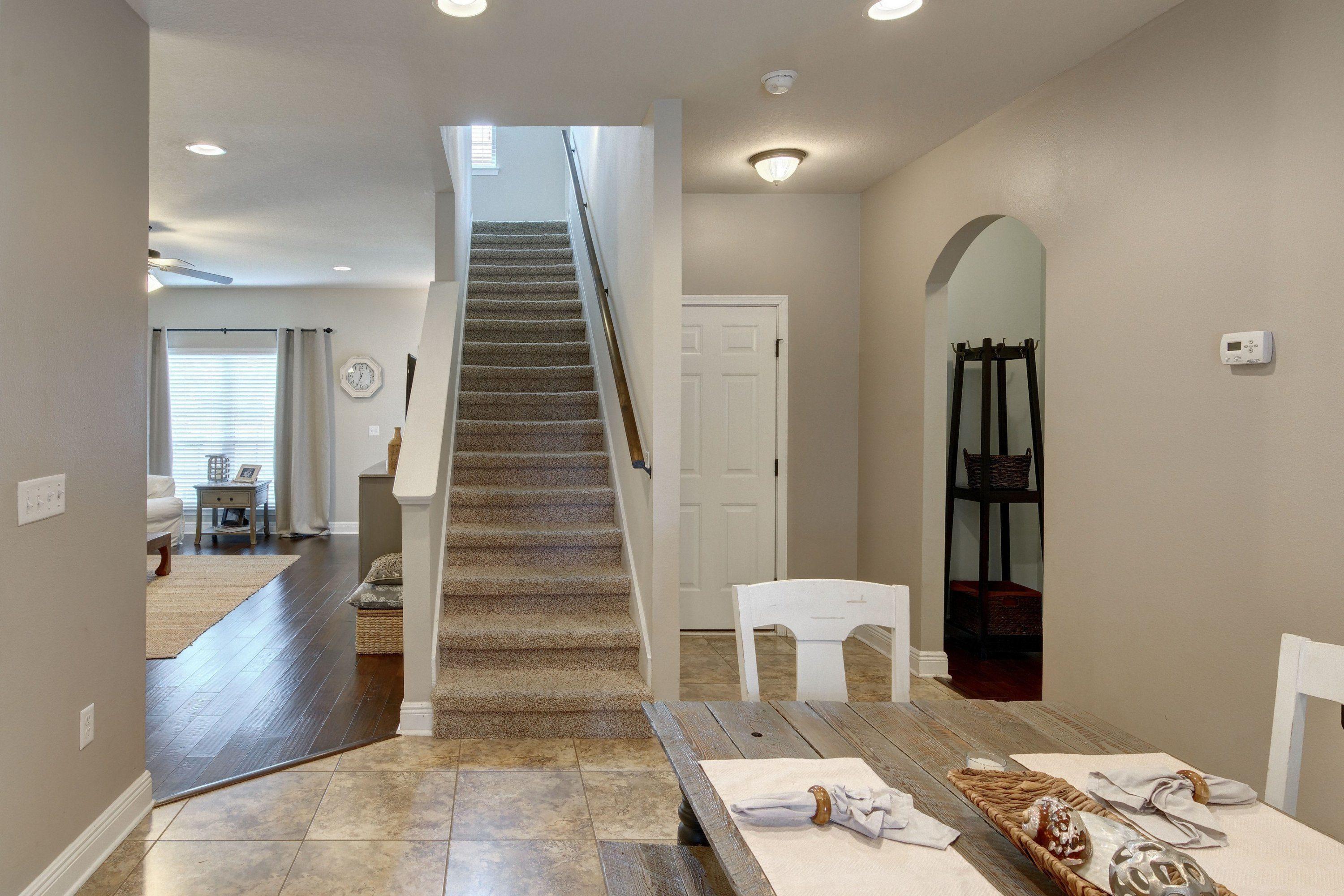 MAGNOLIA VILLAGE - Residential