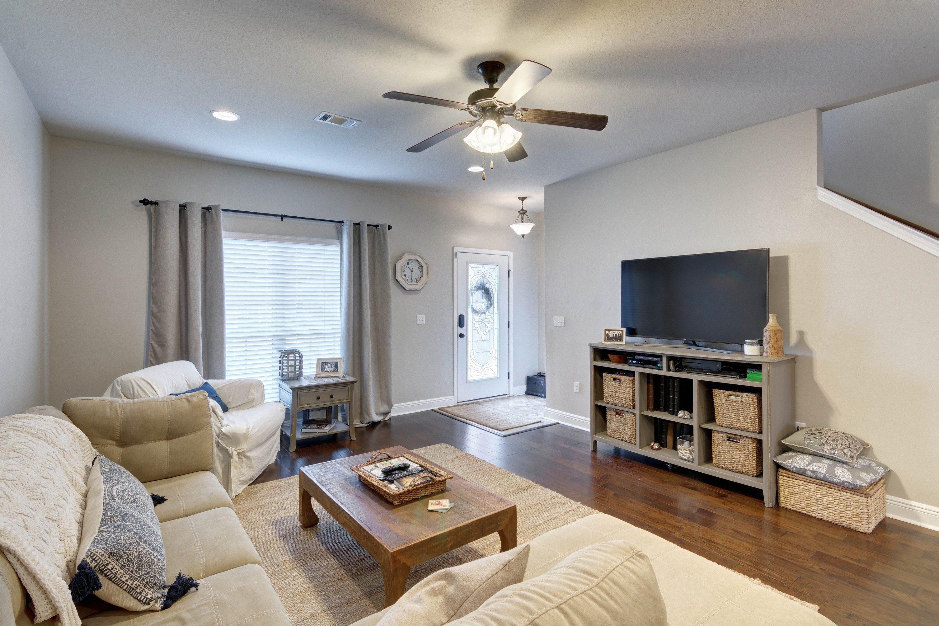 MAGNOLIA VILLAGE - Residential