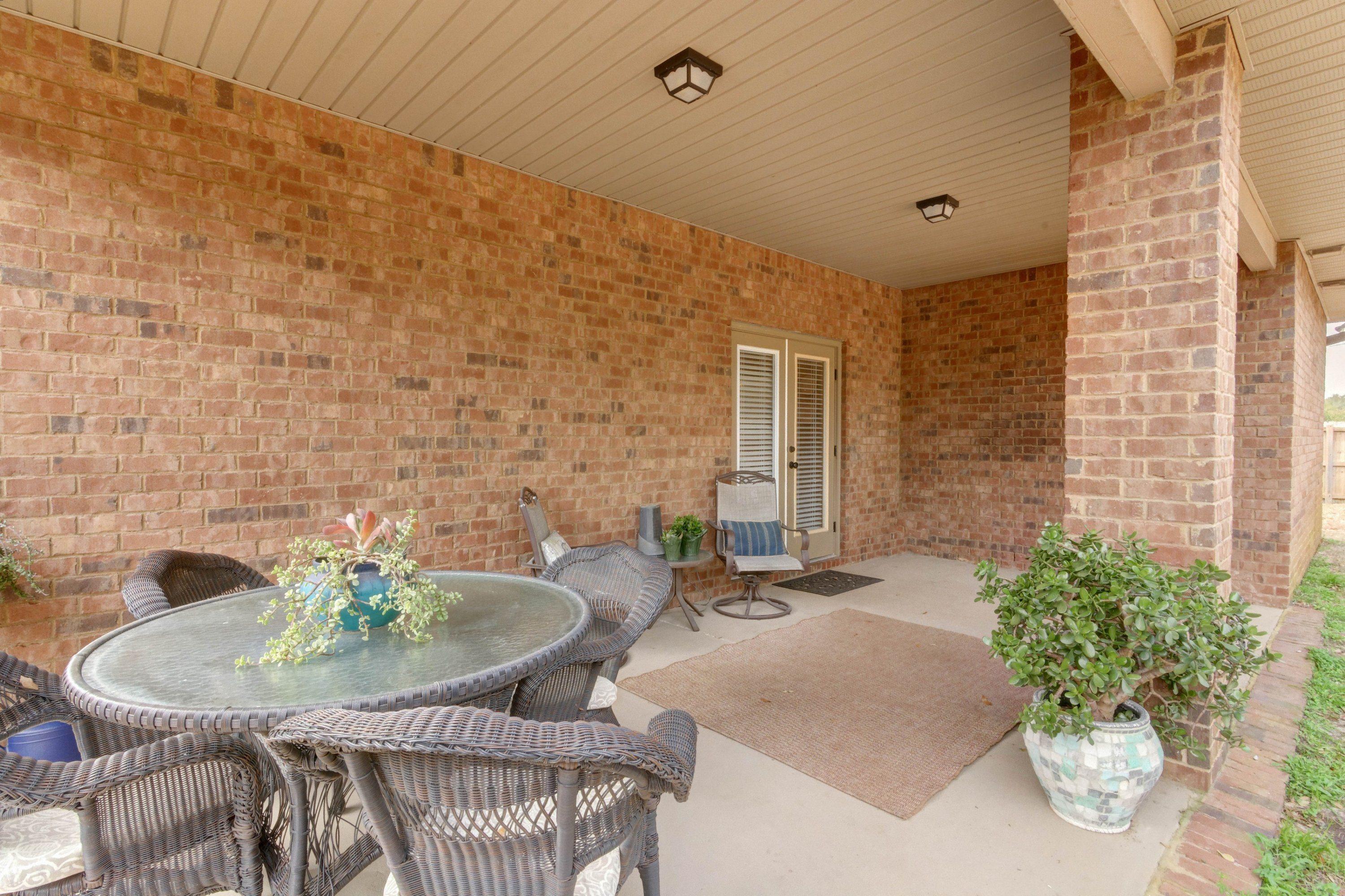 MAGNOLIA VILLAGE - Residential