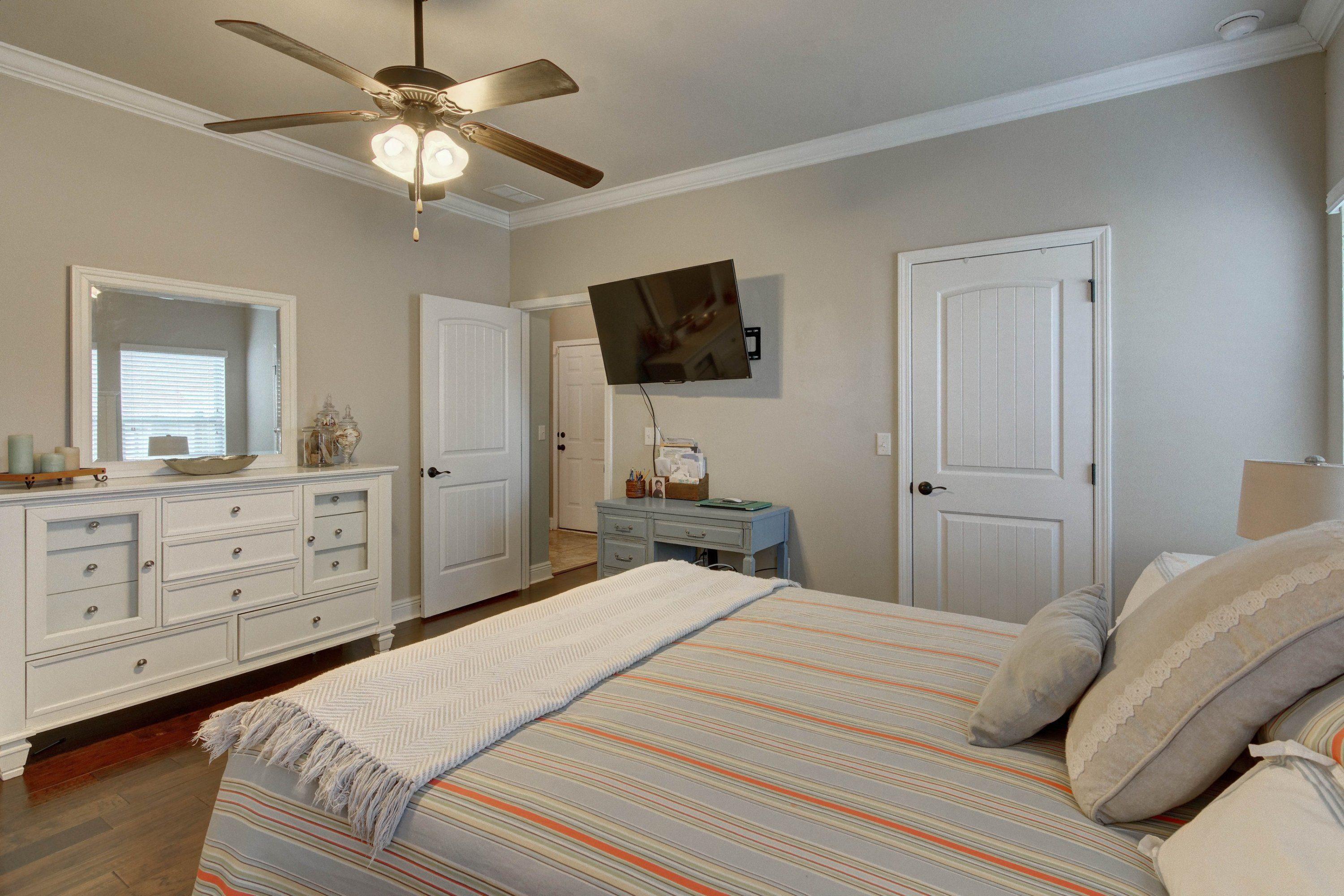 MAGNOLIA VILLAGE - Residential