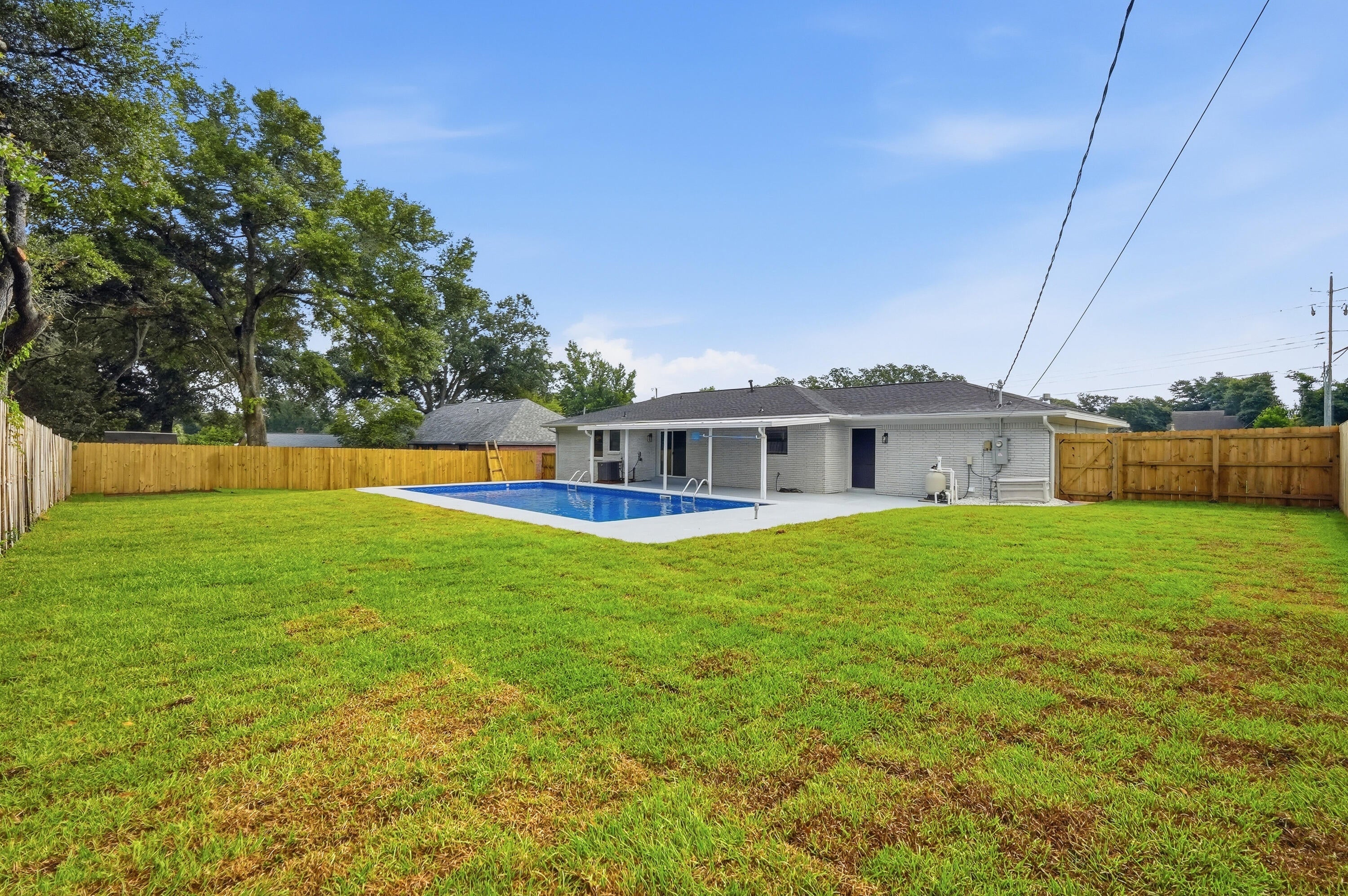 BAYOU WOODS 3RD ADDN - Residential