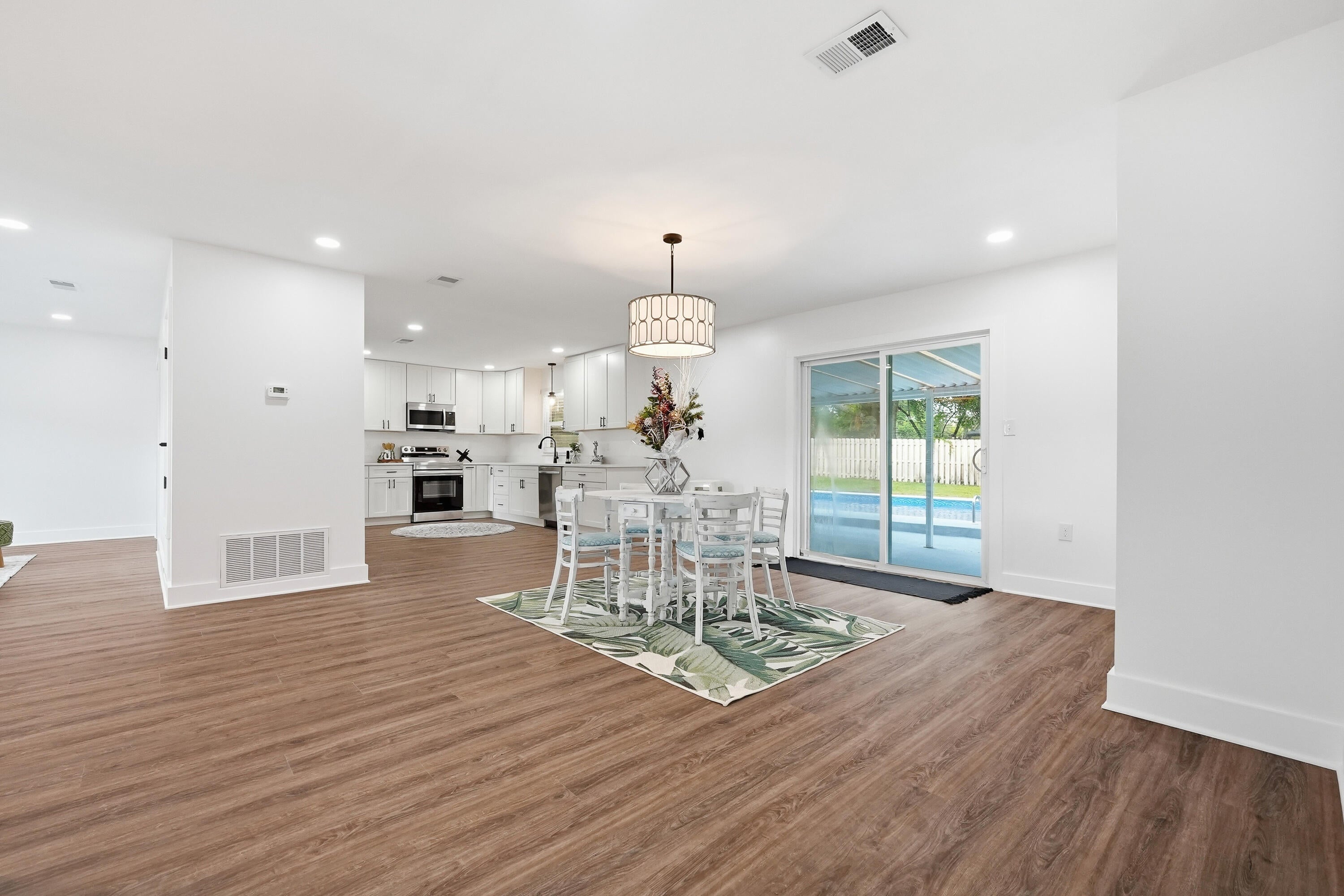 BAYOU WOODS 3RD ADDN - Residential