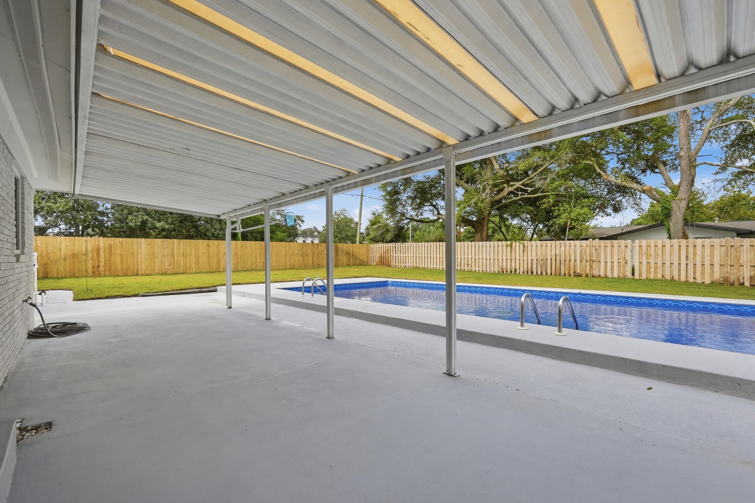 BAYOU WOODS 3RD ADDN - Residential