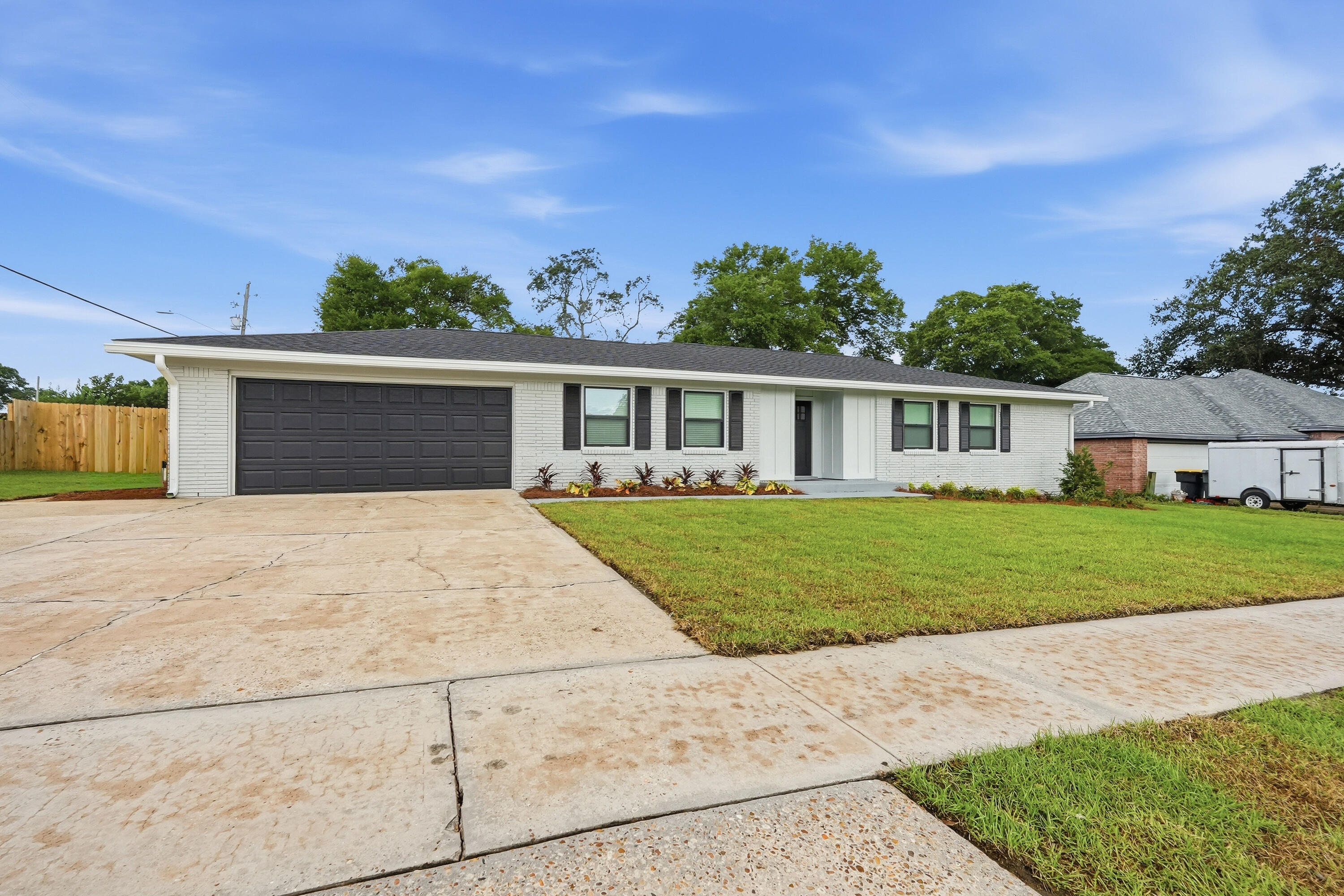 BAYOU WOODS 3RD ADDN - Residential