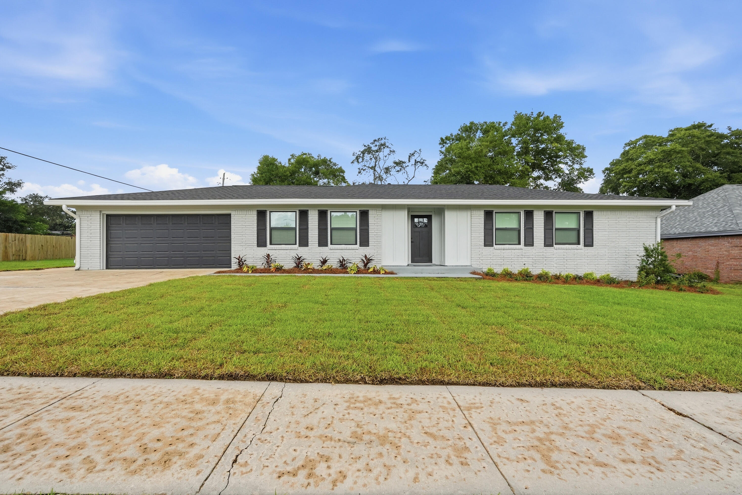 BAYOU WOODS 3RD ADDN - Residential