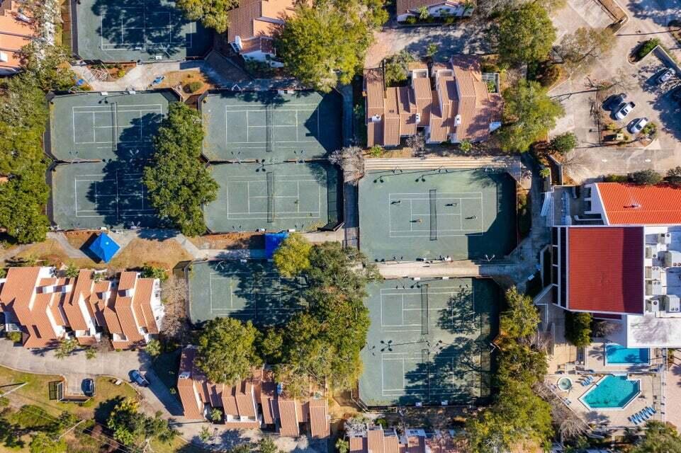 TOPS'L TENNIS VILLAGE - Residential