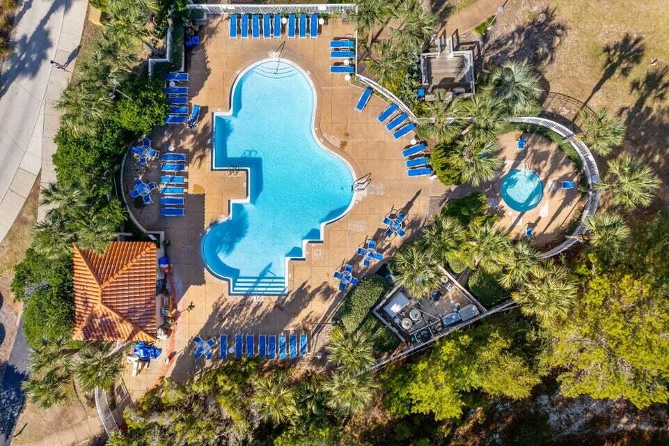 TOPS'L TENNIS VILLAGE - Residential