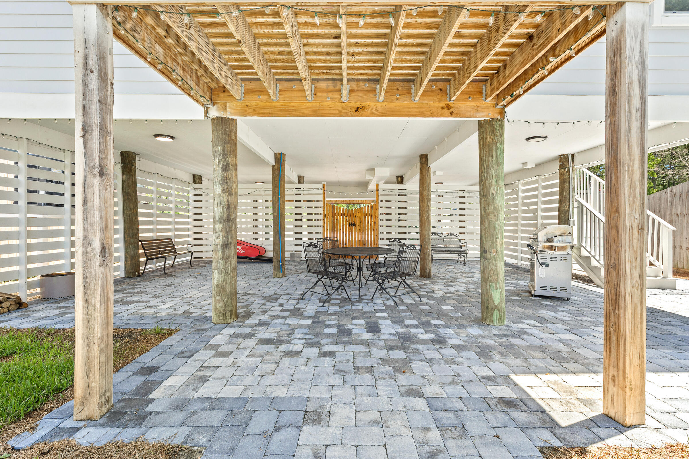 TOWN OF SANTA ROSA - Residential